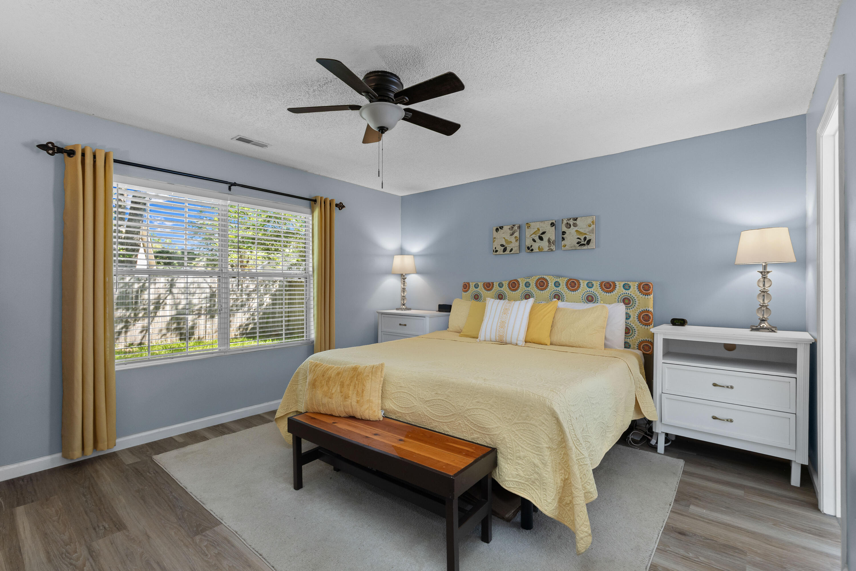 2776 Fernwood Drive