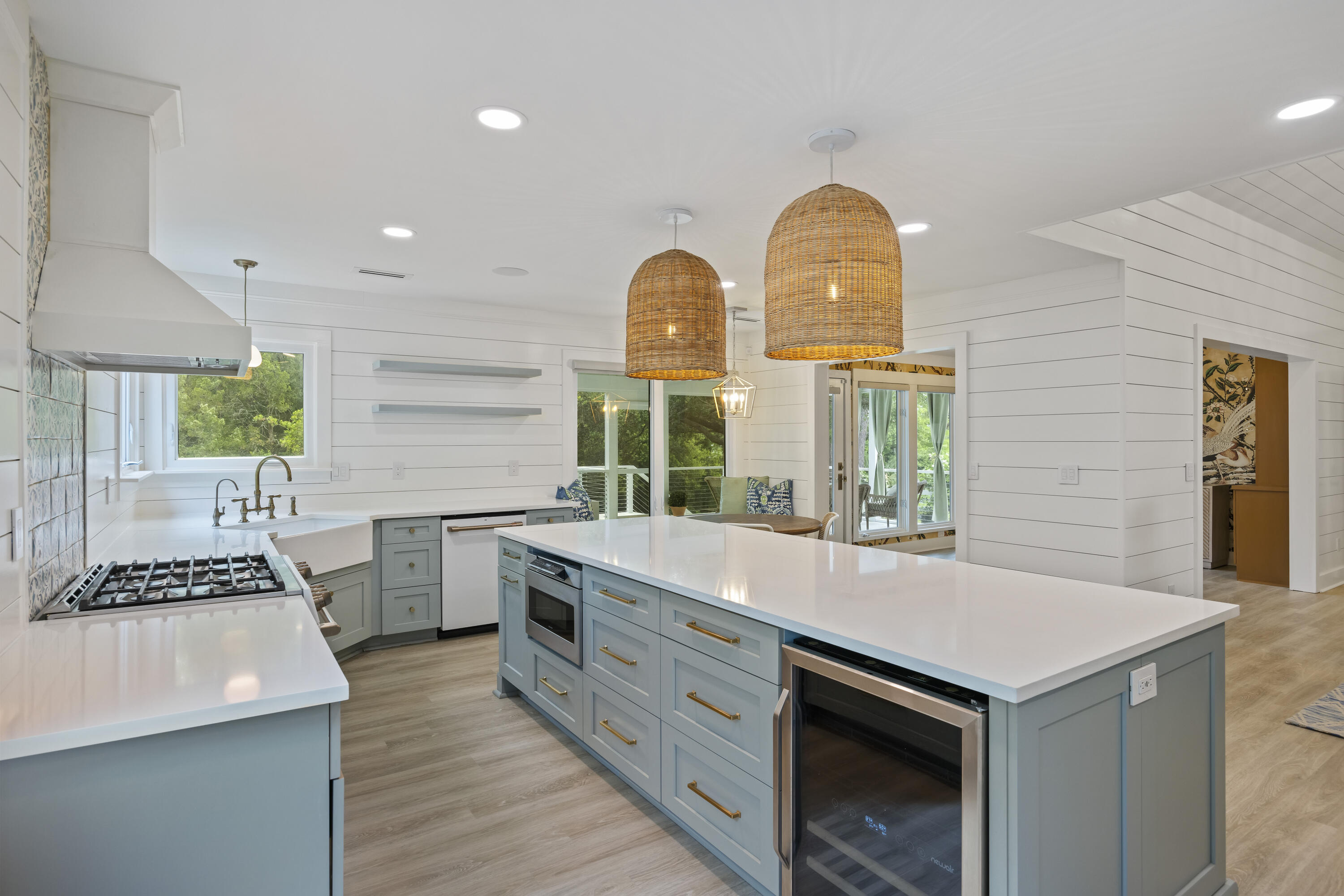 1075 Wayfarer Lane