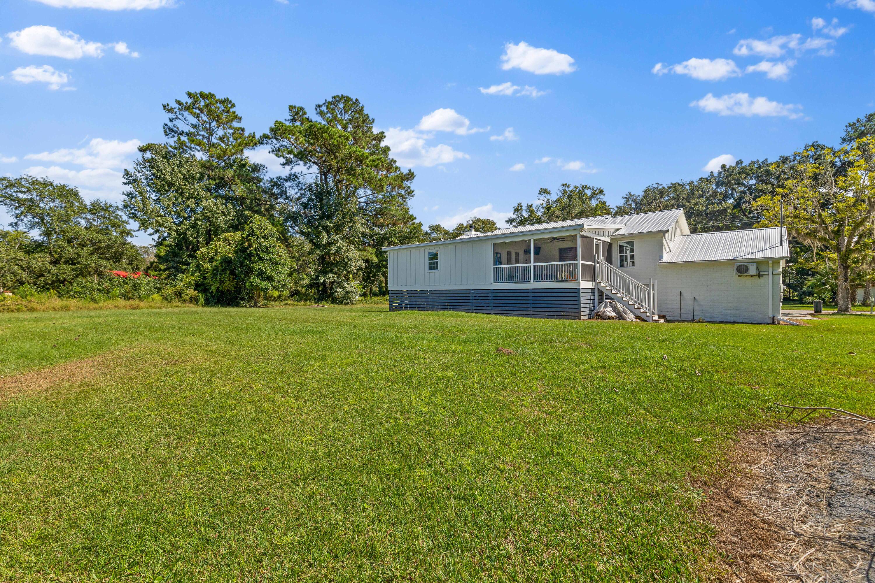 210 Cassena Street, McClellanville