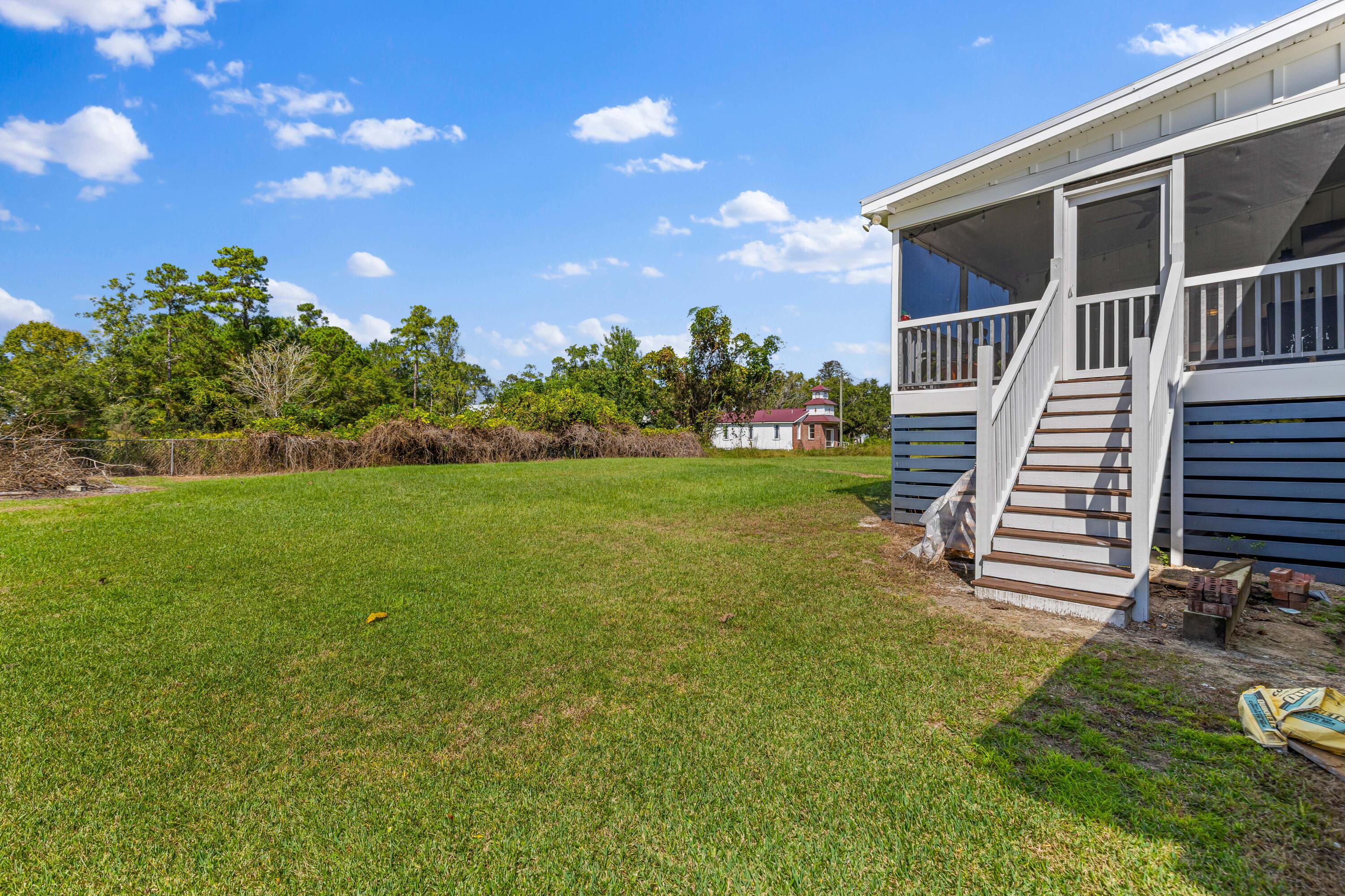 210 Cassena Street, McClellanville