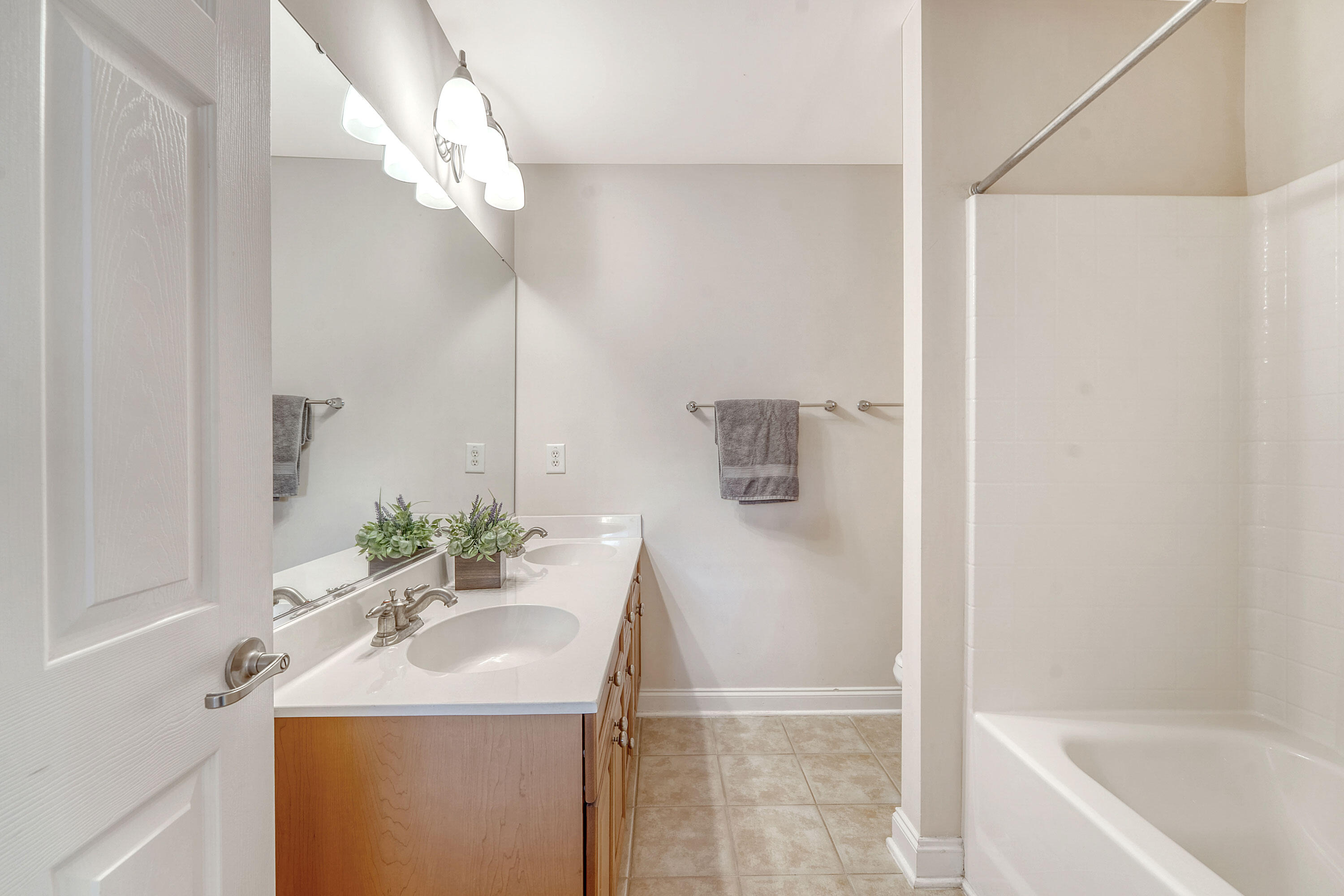 9028 Parlor Drive