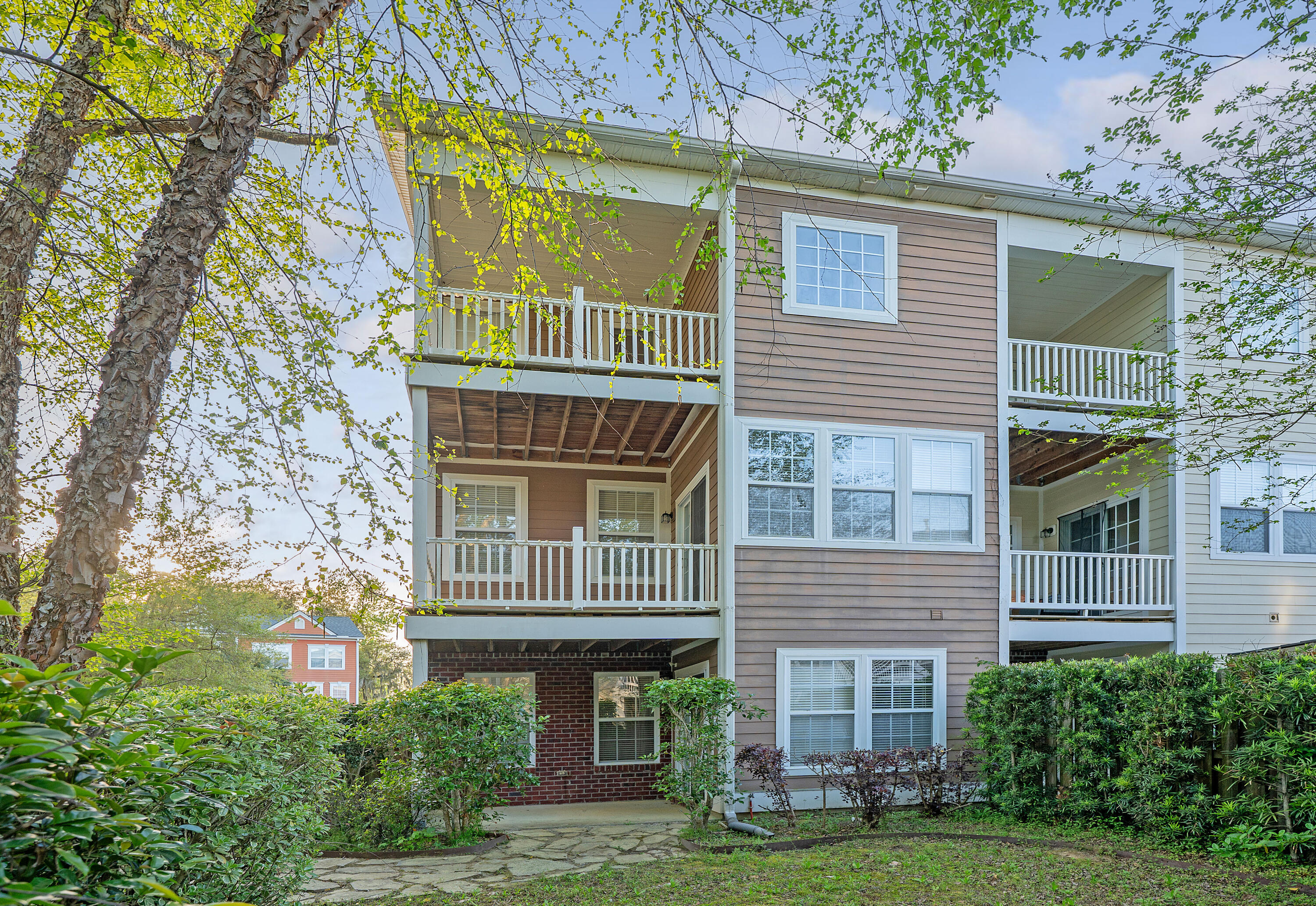 9028 Parlor Drive