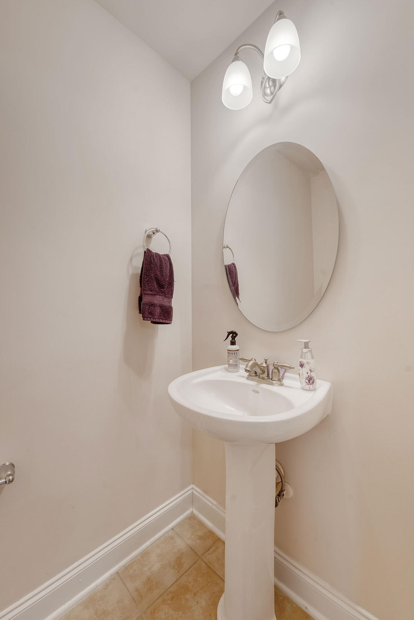 9028 Parlor Drive