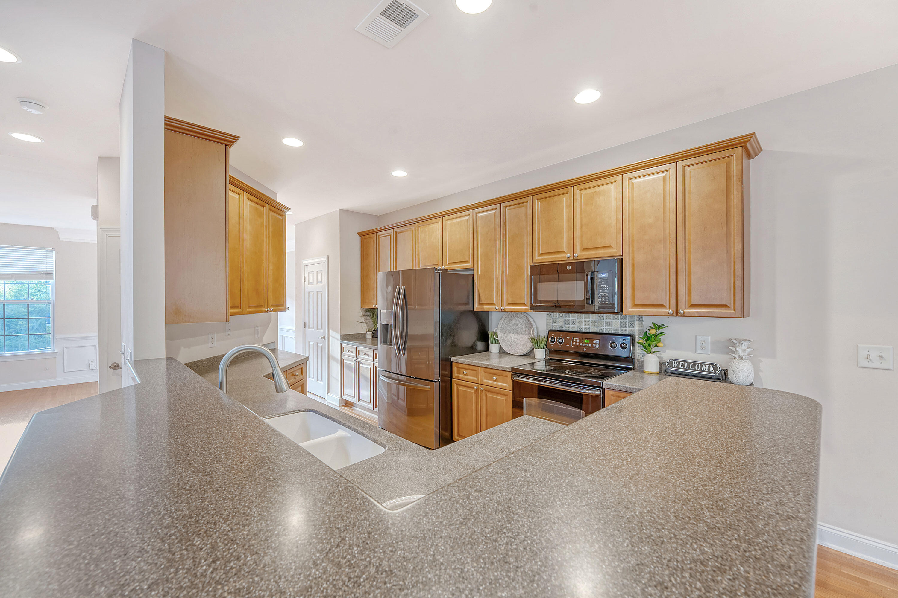 9028 Parlor Drive