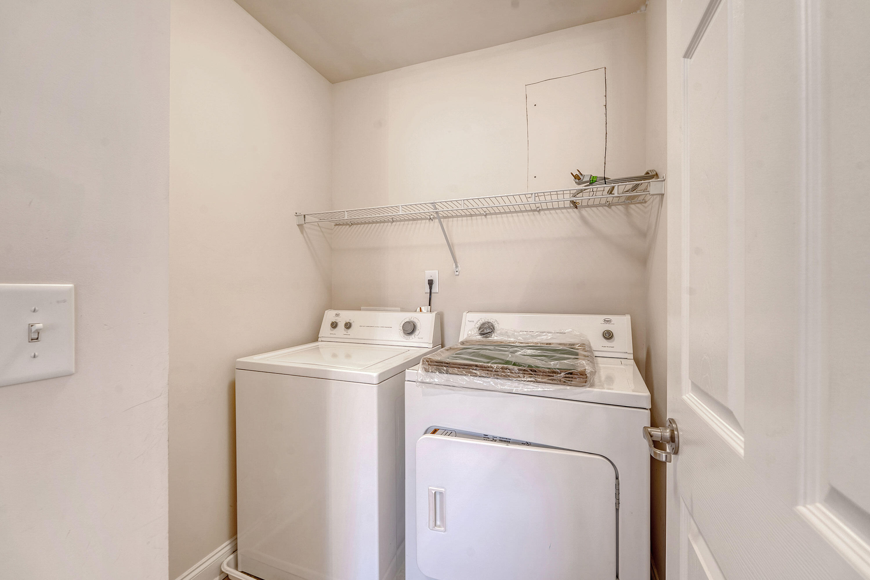 9028 Parlor Drive
