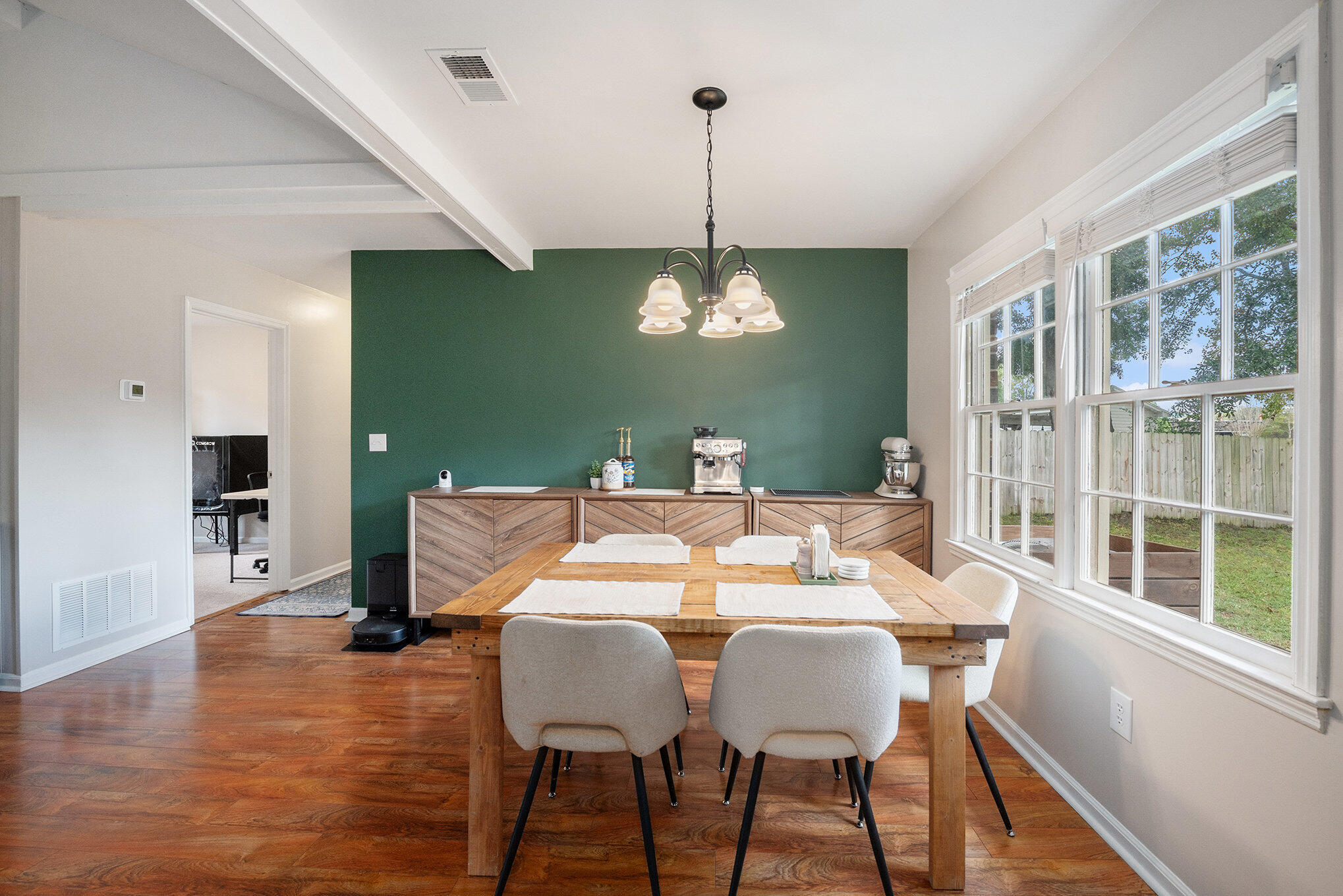 106 Highland Avenue, Summerville