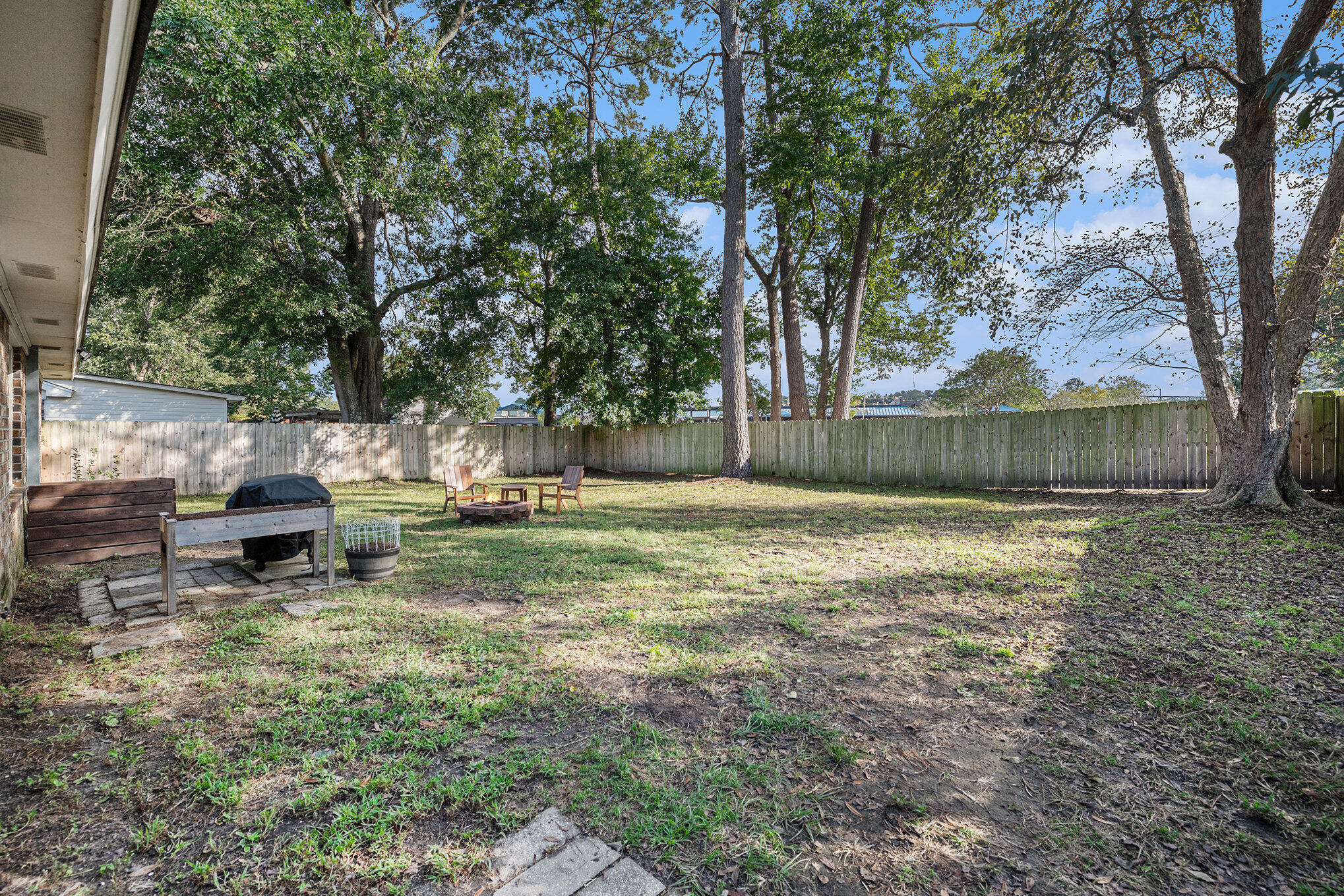 106 Highland Avenue, Summerville