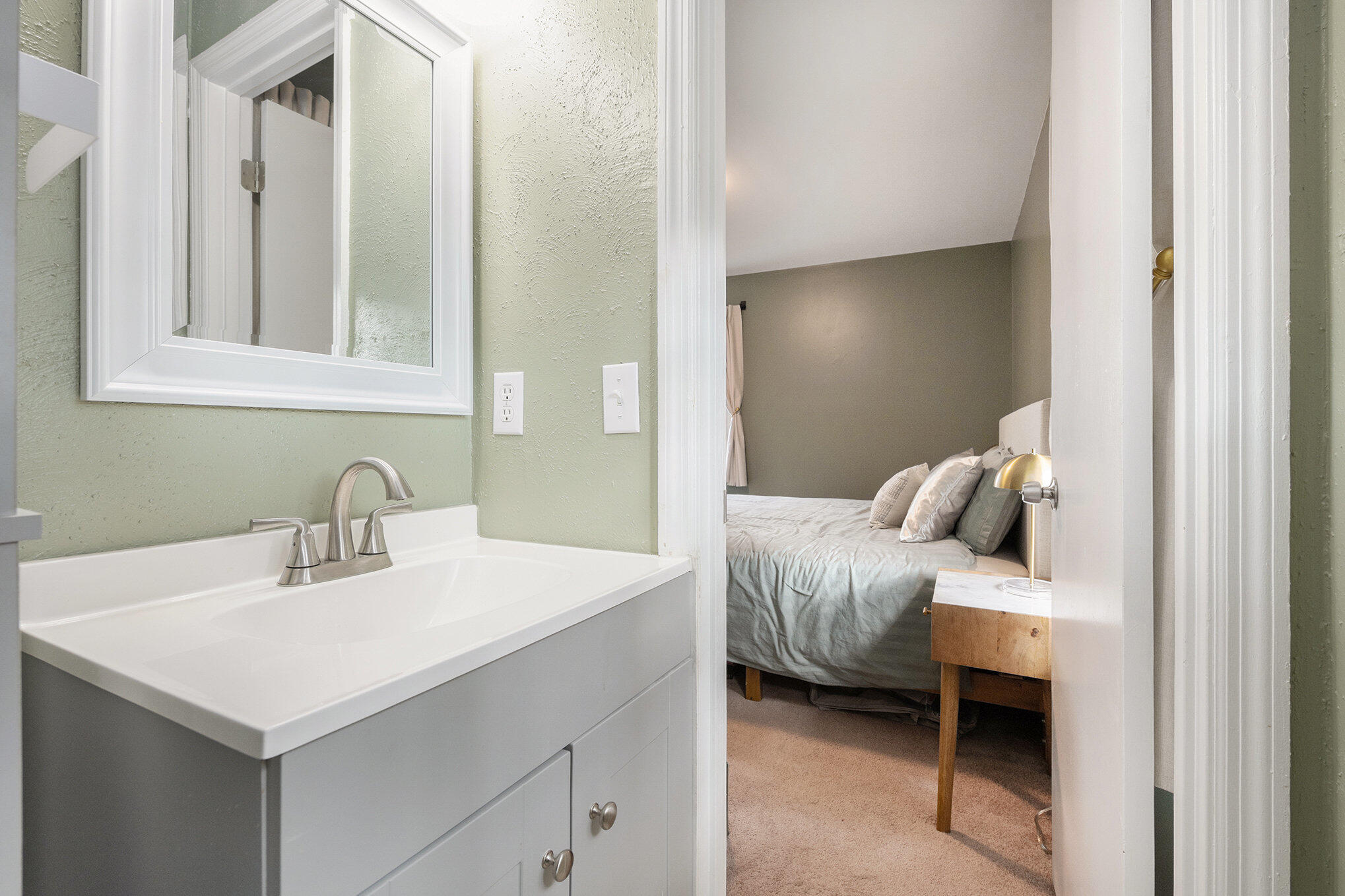 106 Highland Avenue, Summerville