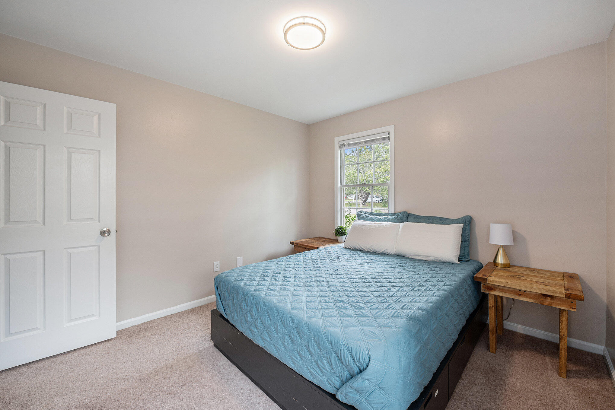 106 Highland Avenue, Summerville