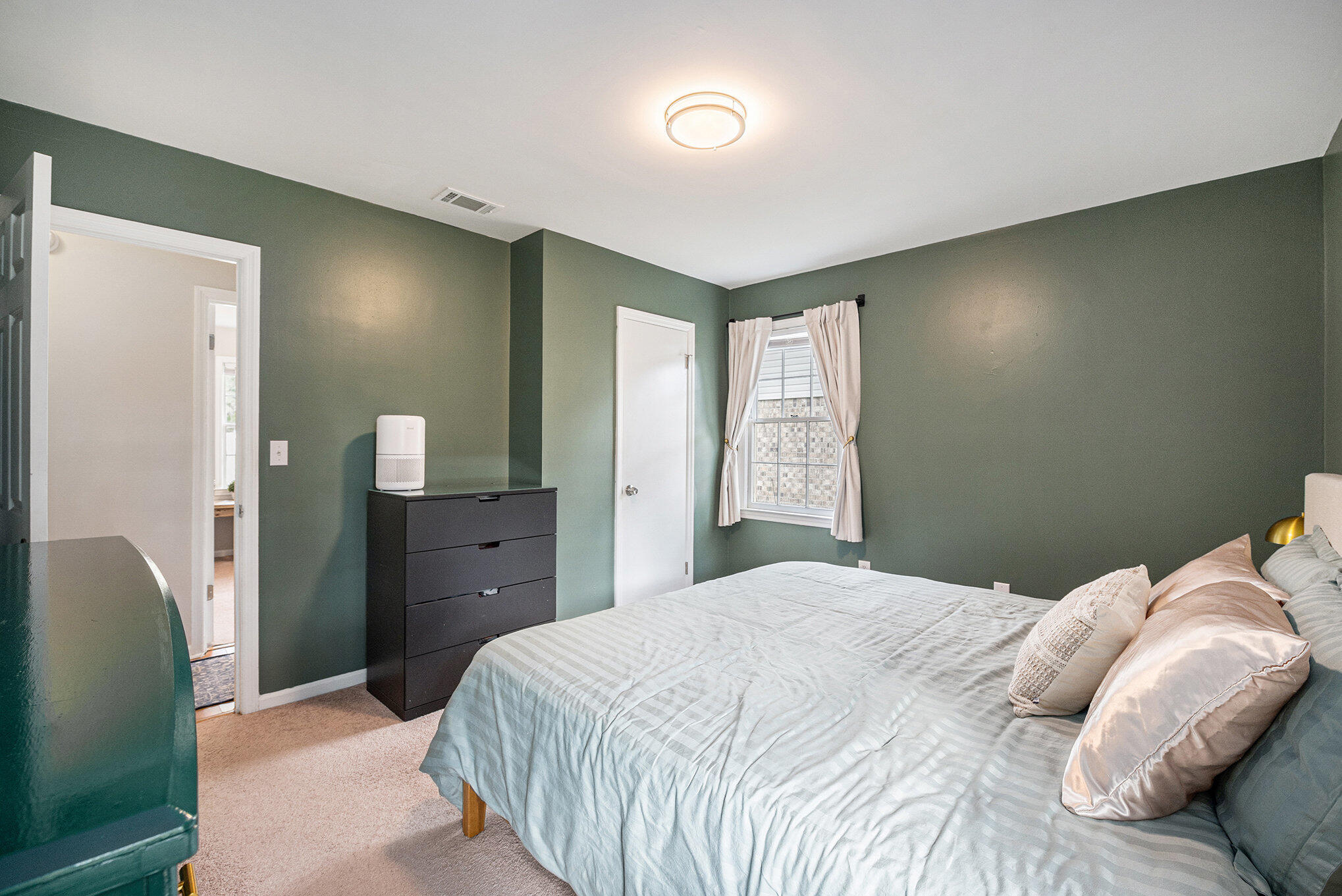 106 Highland Avenue, Summerville