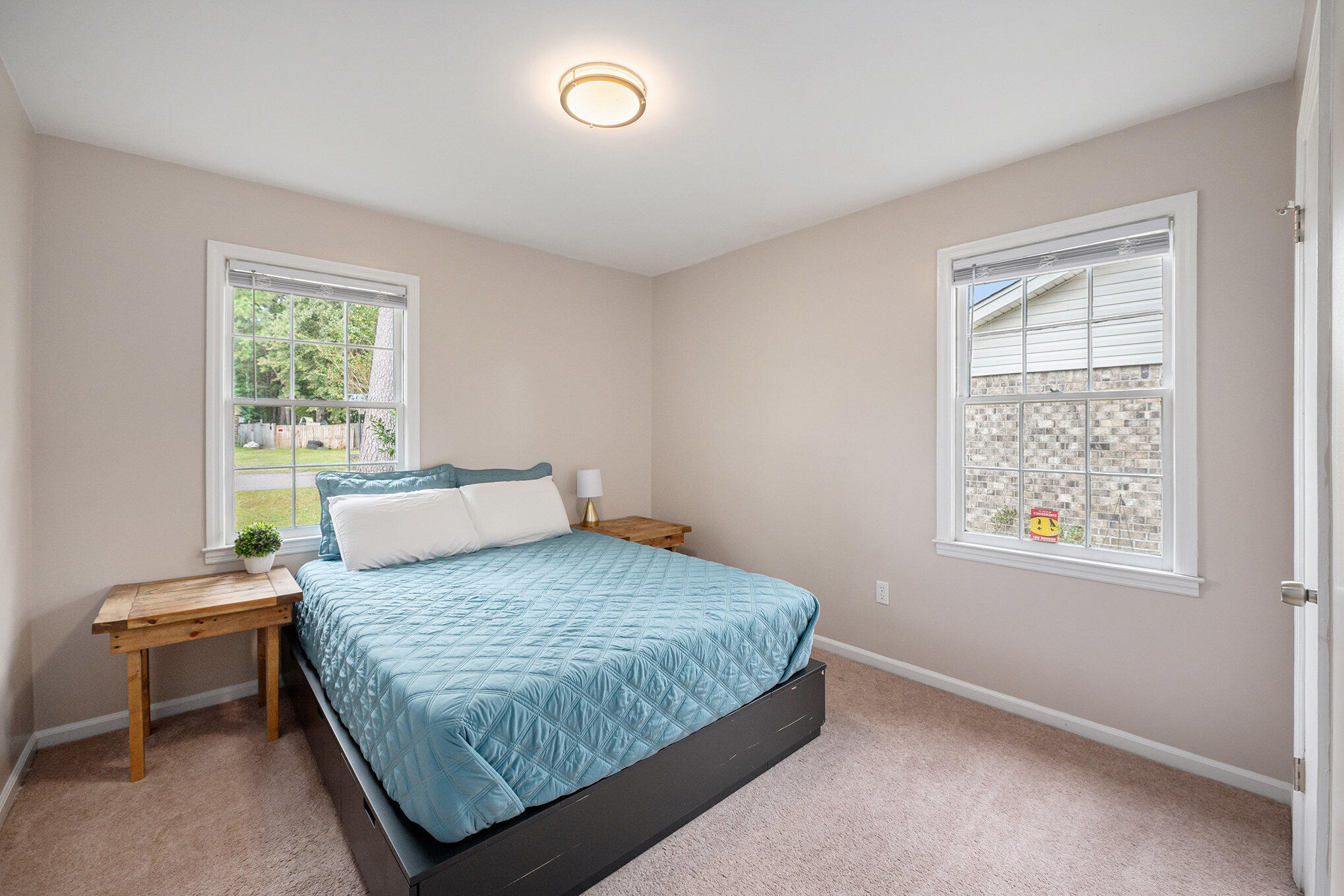 106 Highland Avenue, Summerville