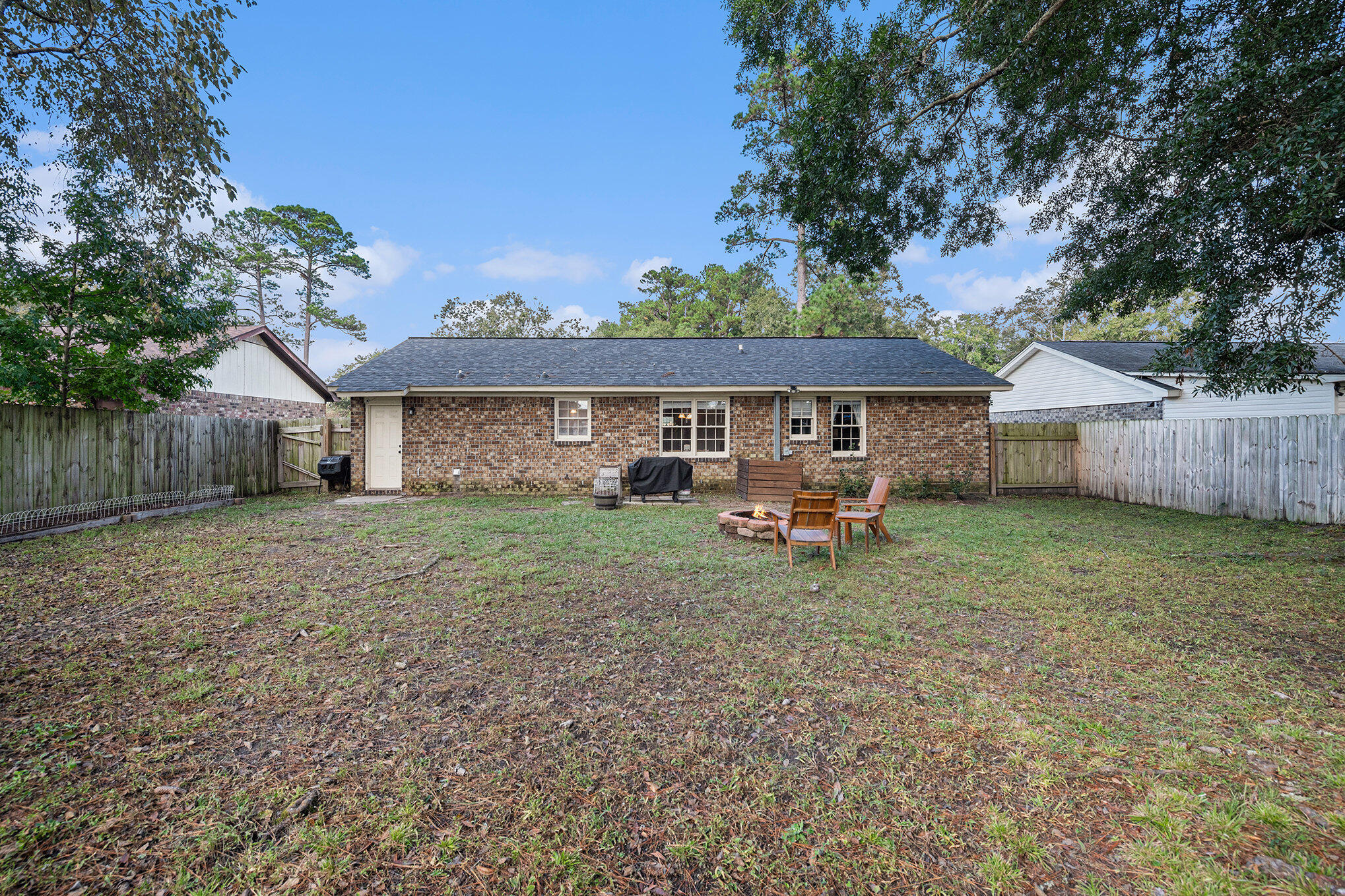 106 Highland Avenue, Summerville