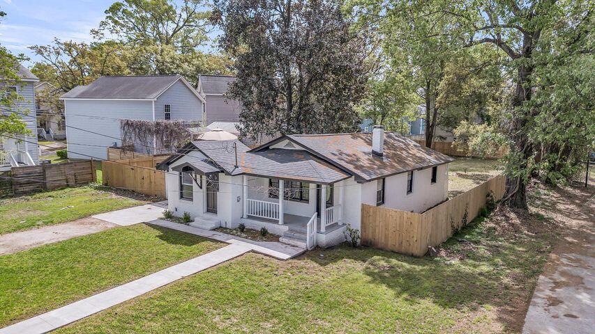 1249 Sumner Avenue