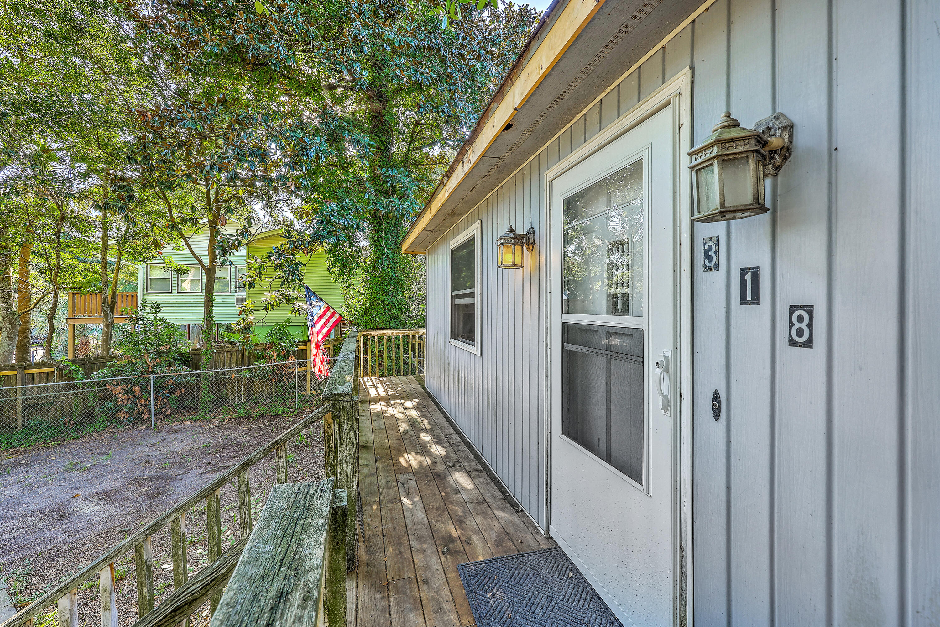318 E Erie Avenue, Folly Beach