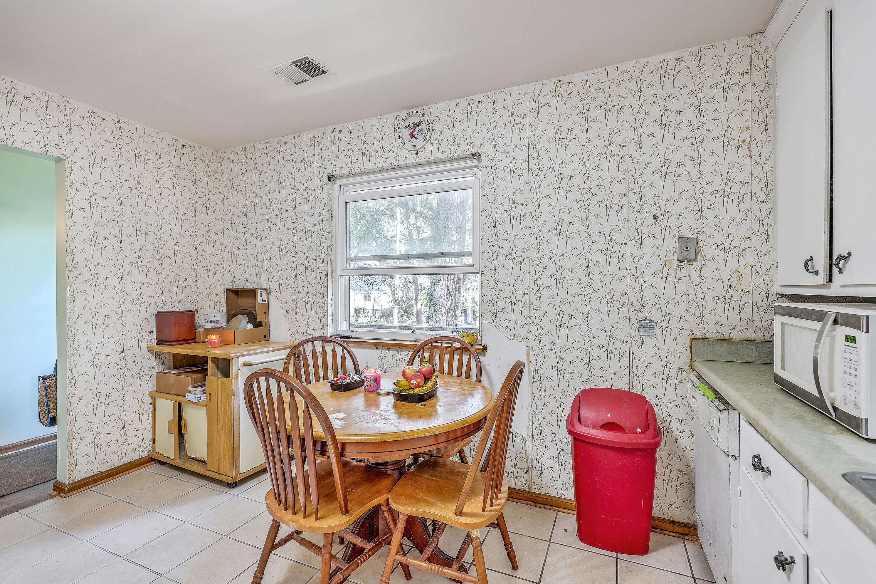 318 E Erie Avenue, Folly Beach