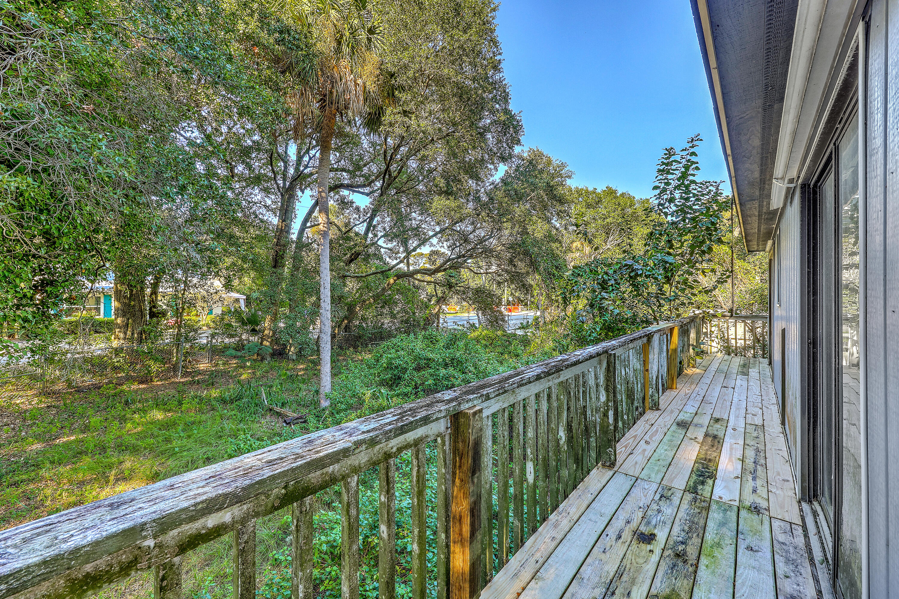 318 E Erie Avenue, Folly Beach