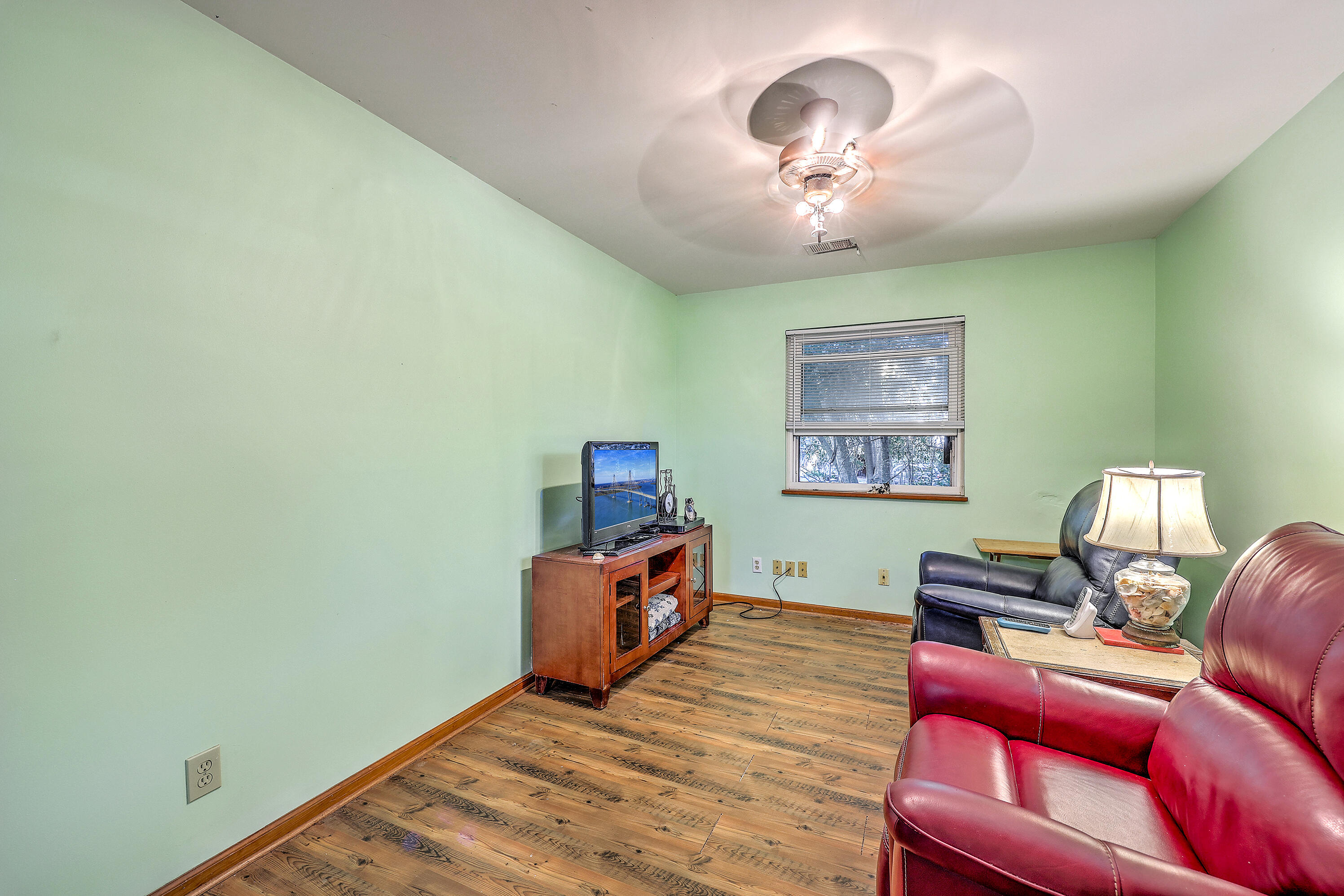 318 E Erie Avenue, Folly Beach