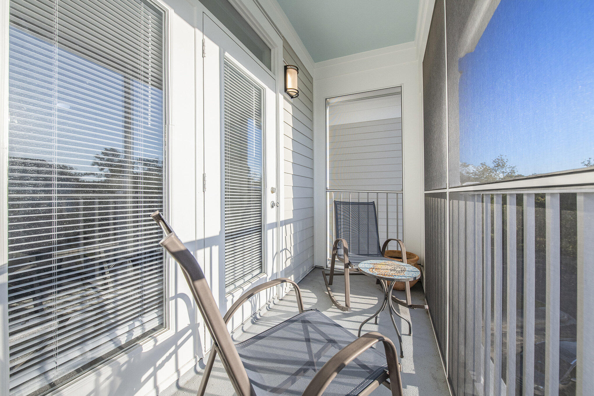 130 River Landing Drive # 3302