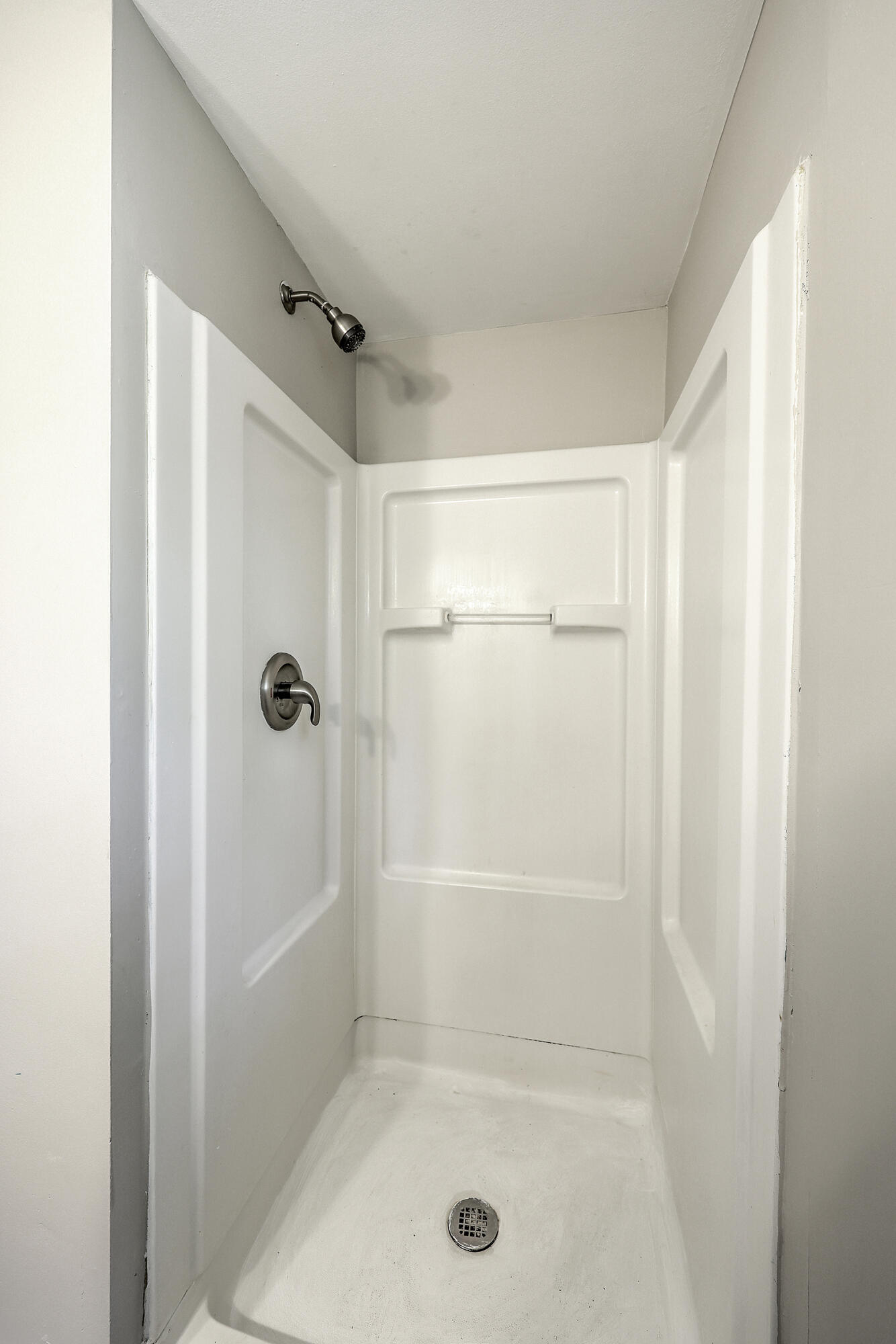 7629 Pinehurst Street