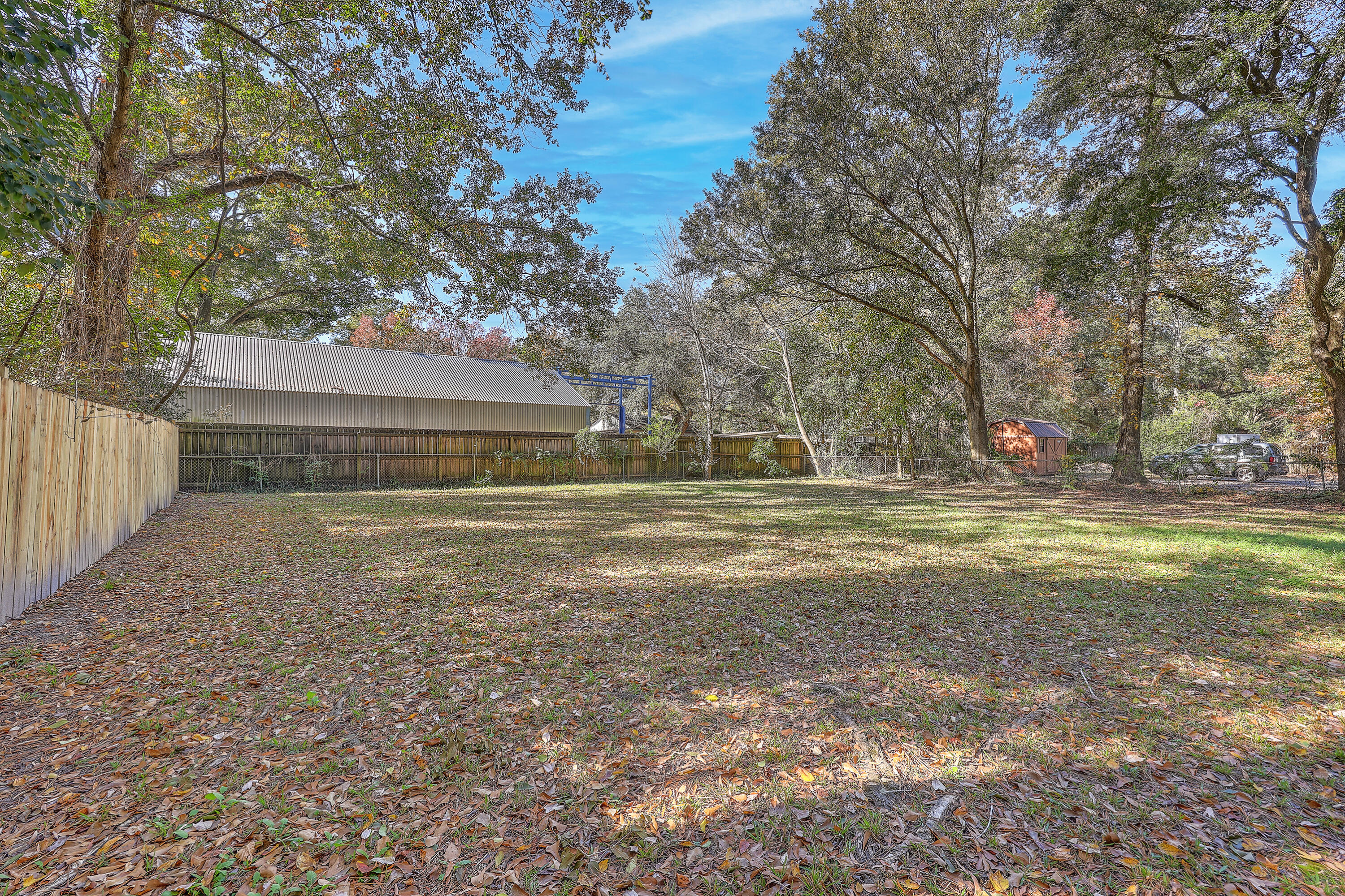 7629 Pinehurst Street