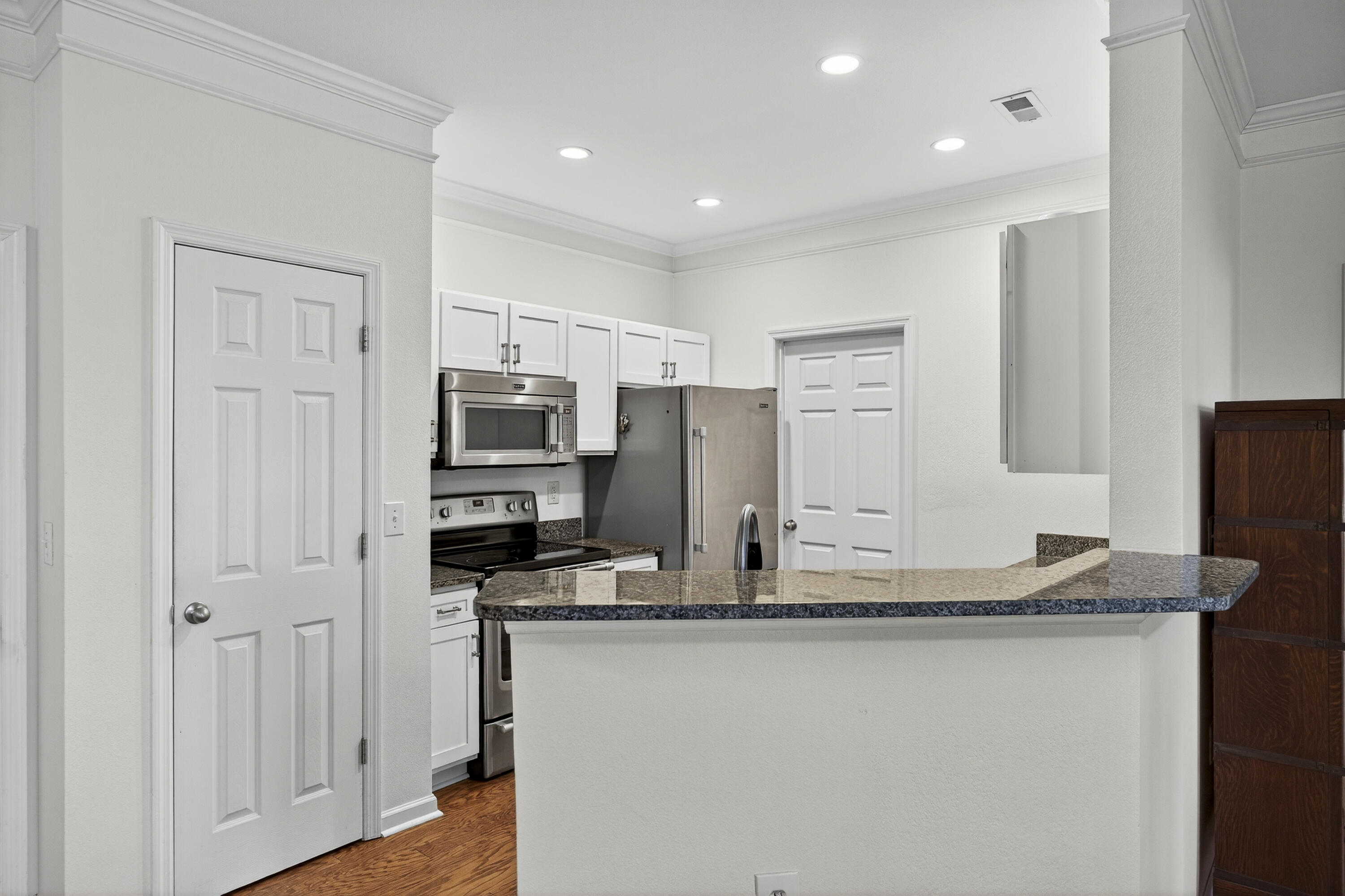 1411 Cambridge Lakes Drive # 108