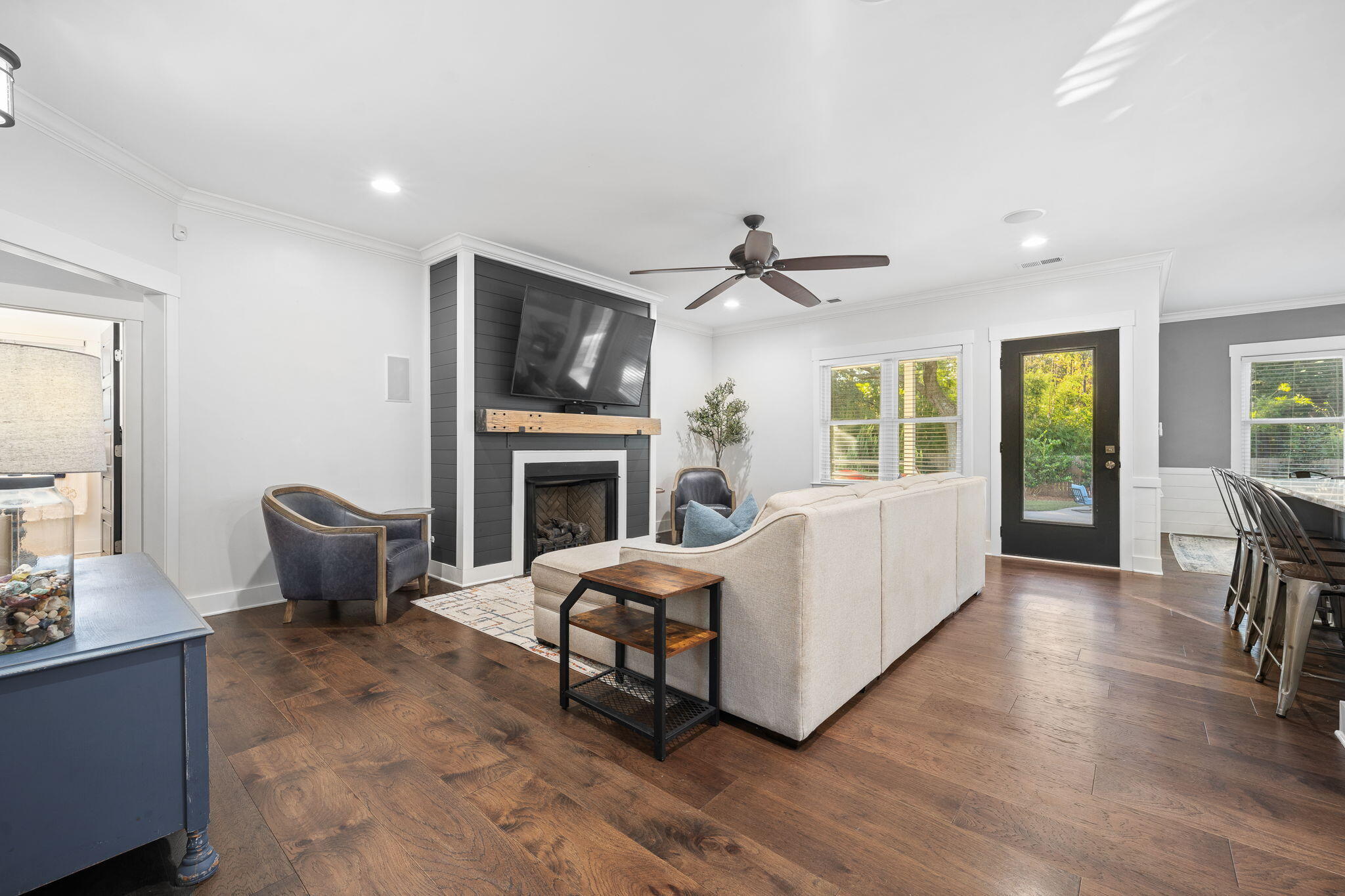 5323 Peerless Place Drive