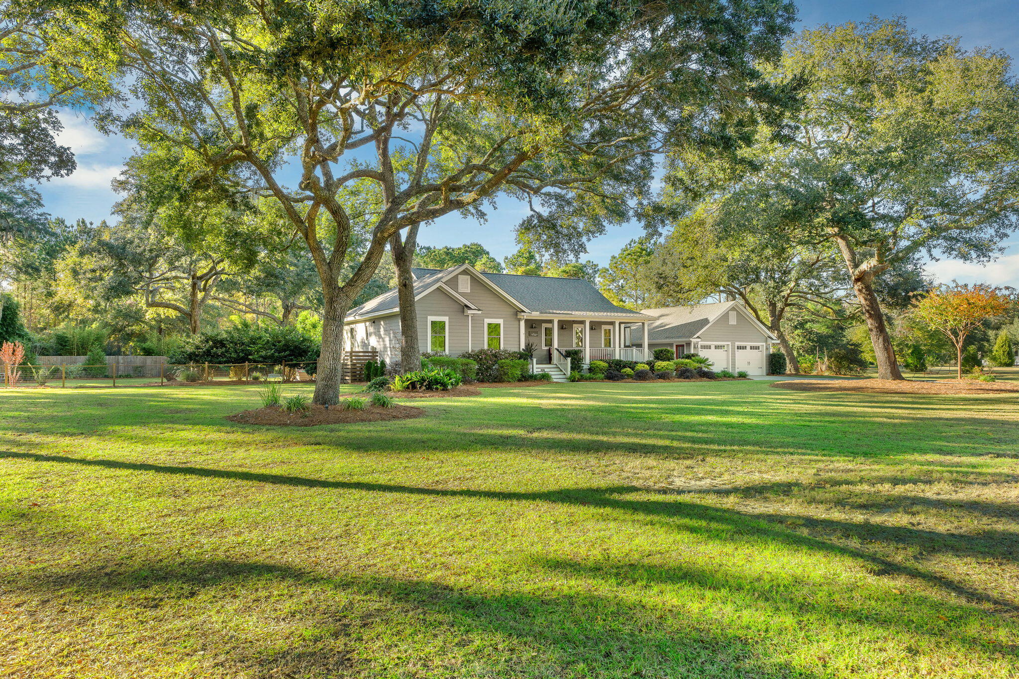 5323 Peerless Place Drive