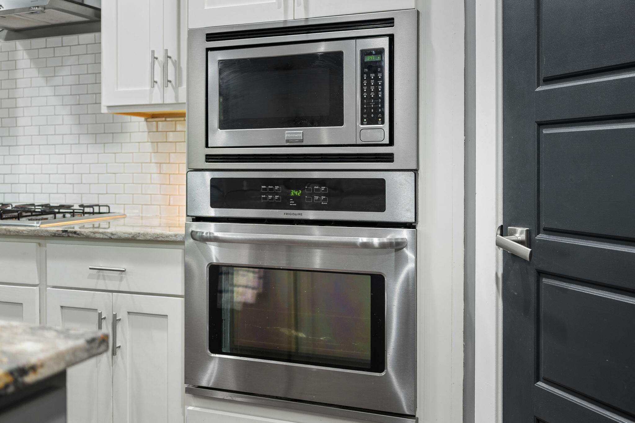 5323 Peerless Place Drive