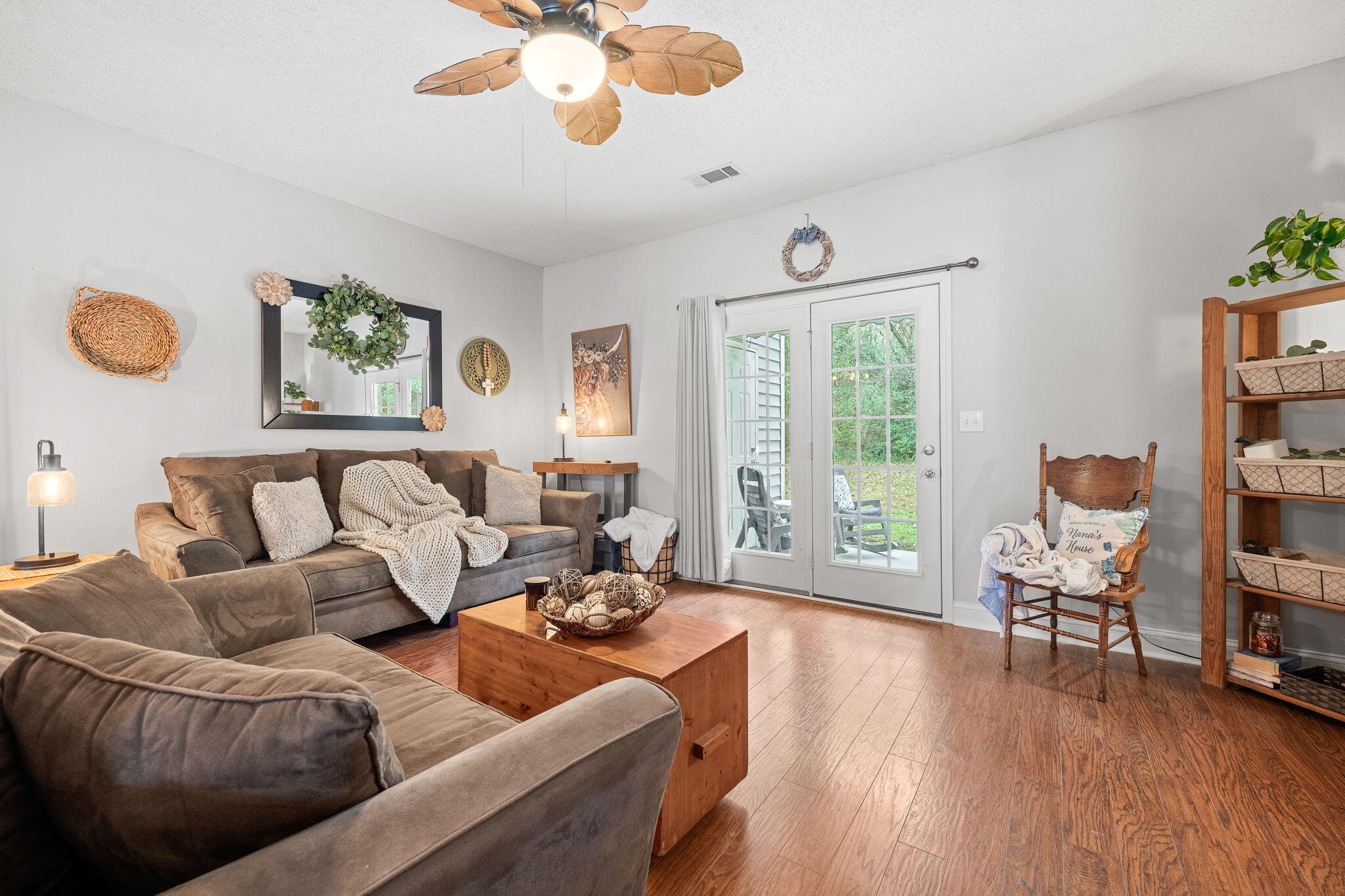 4579 Great Oak Drive