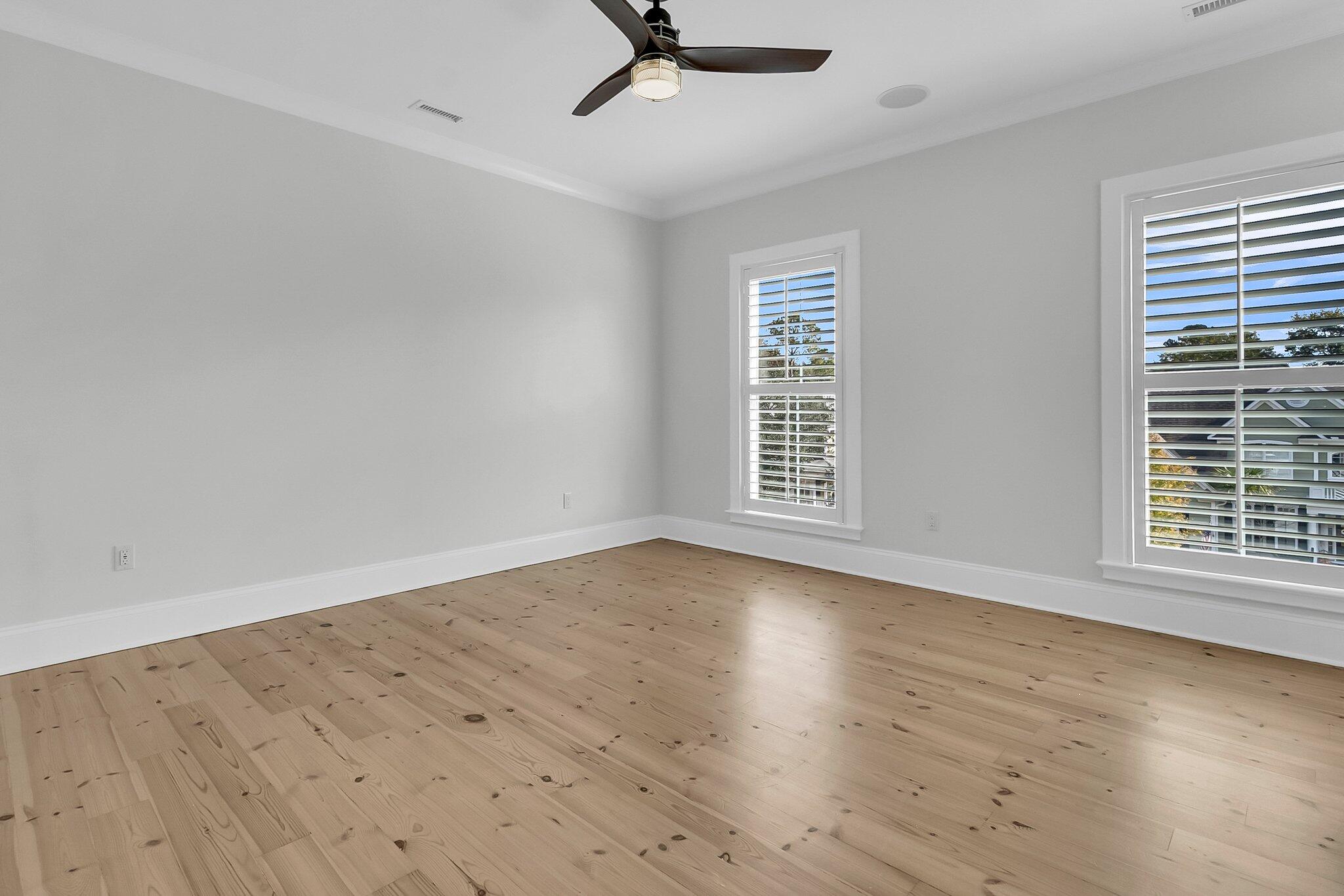 2777 Oak Manor Drive