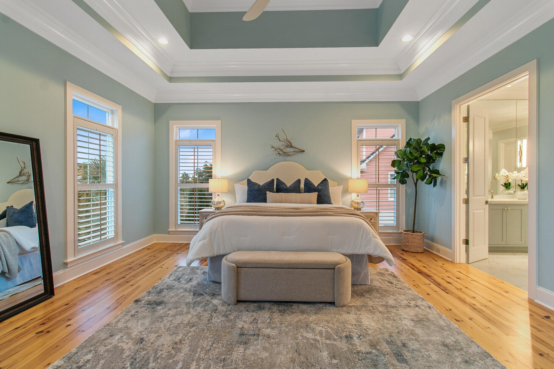 2777 Oak Manor Drive