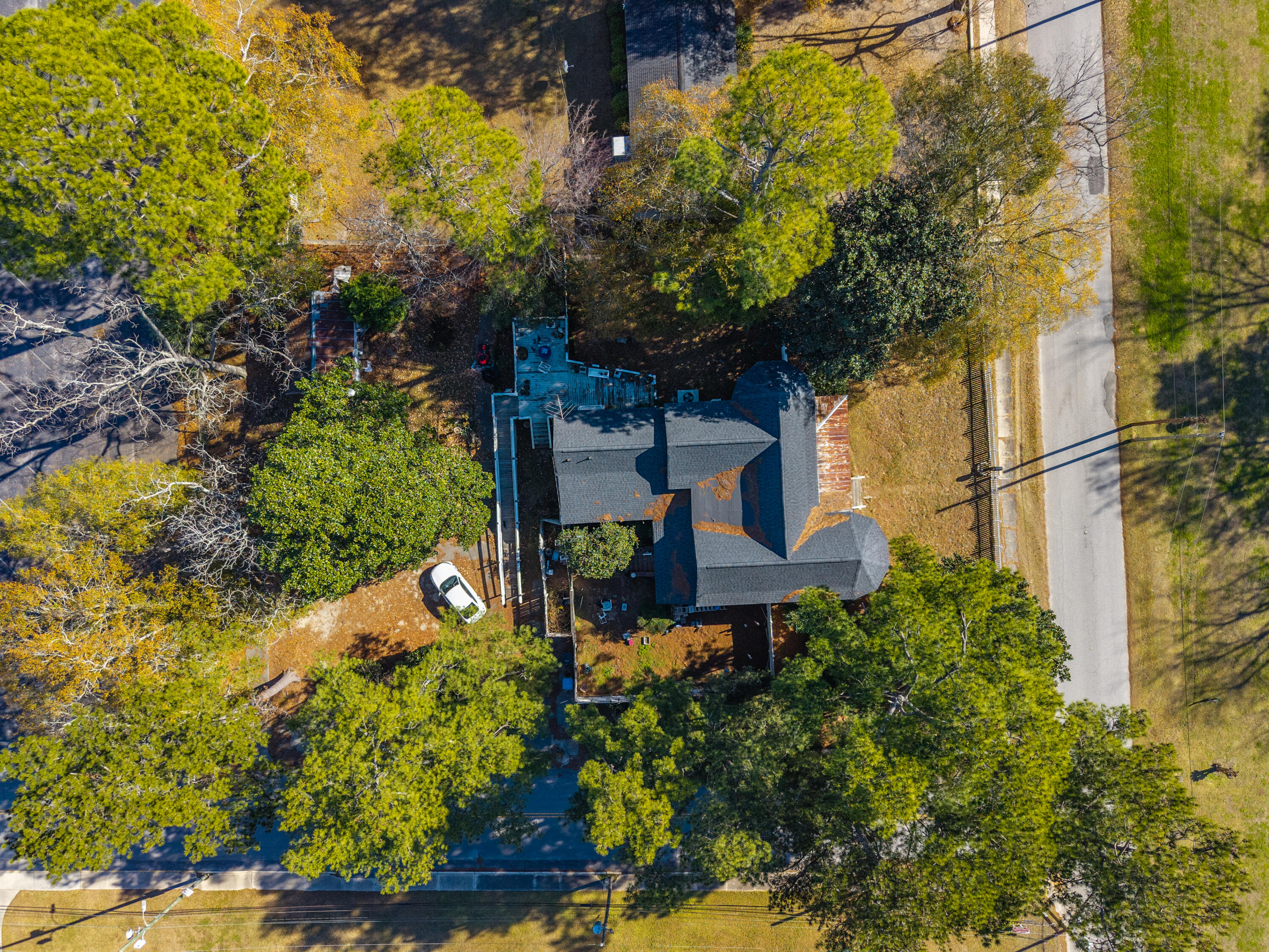 108 NW Railroad Avenue