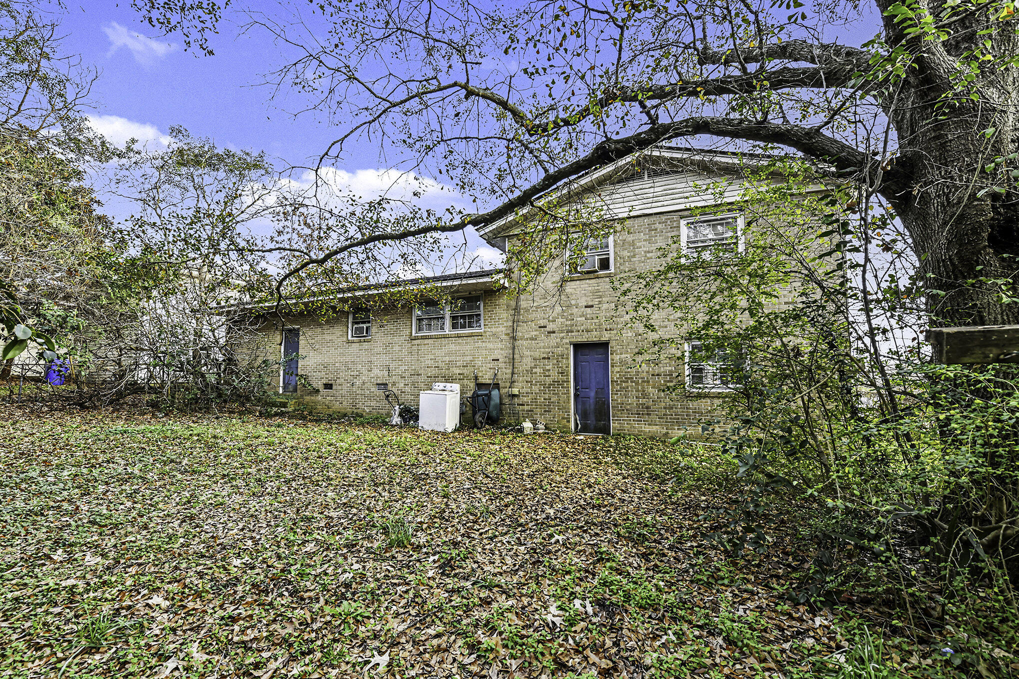 3358 Mountainbrook Avenue