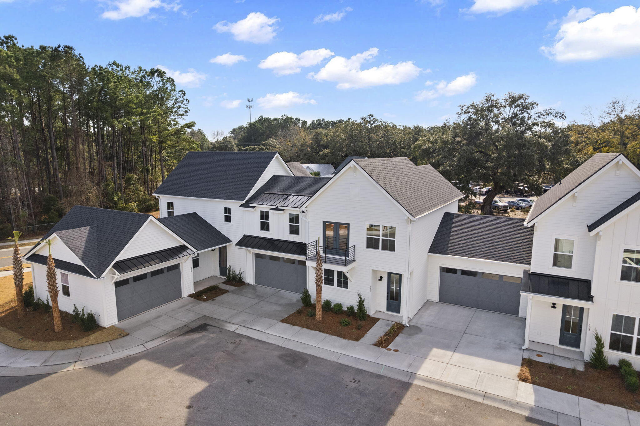 404 Oak Hammock Court