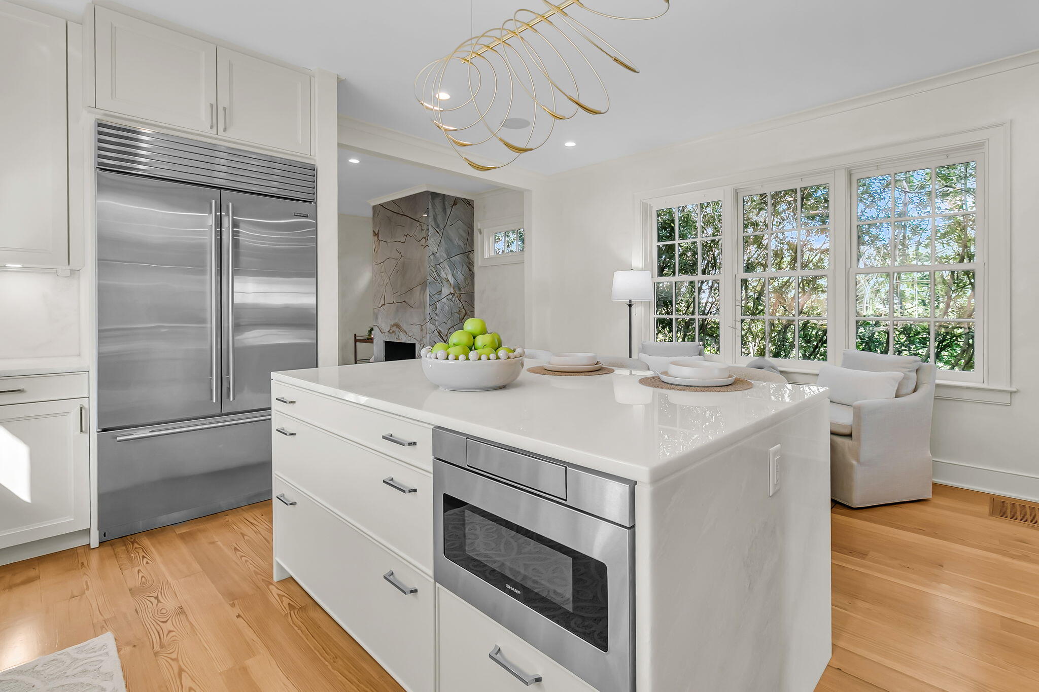 14 1/2 Murray Boulevard