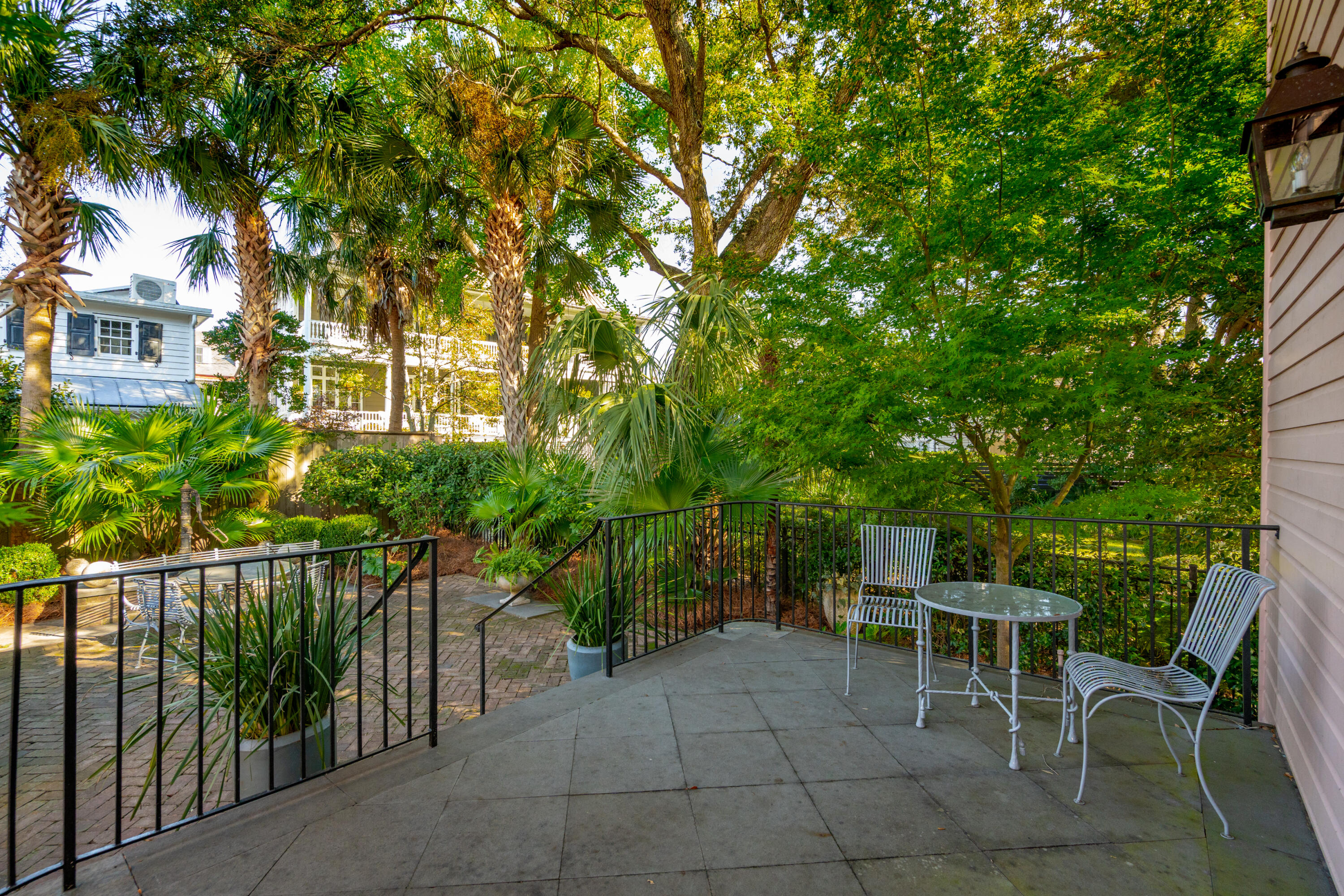 14 1/2 Murray Boulevard