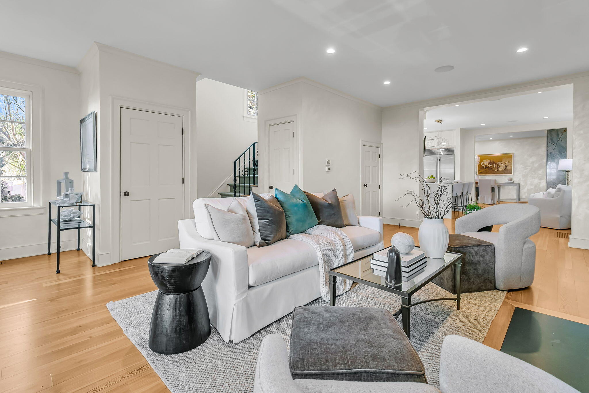 14 1/2 Murray Boulevard