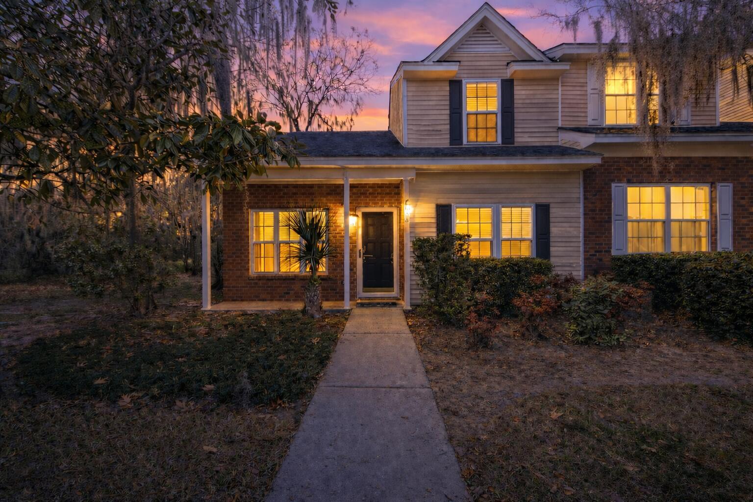 8038 Shadow Oak Drive