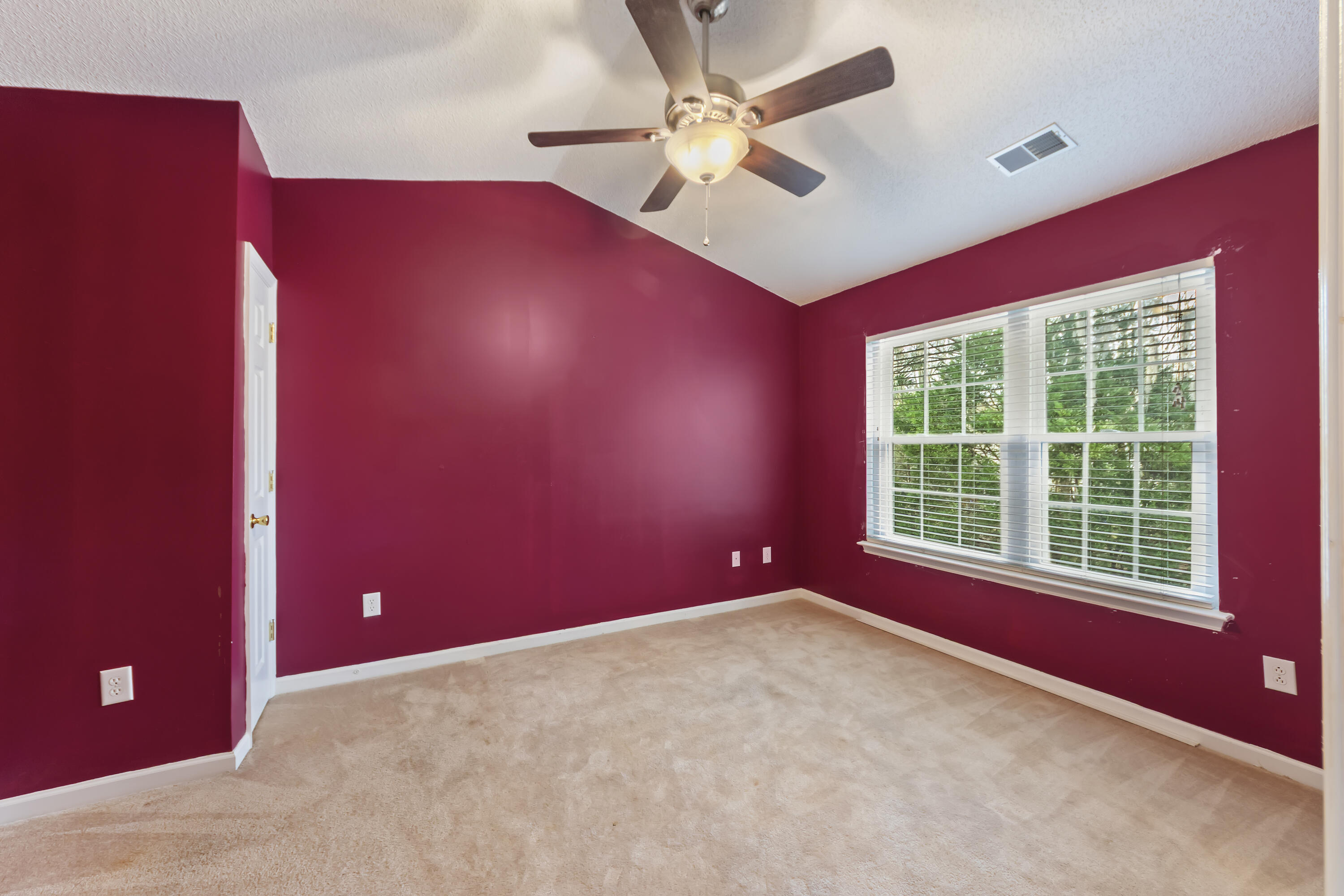 8038 Shadow Oak Drive