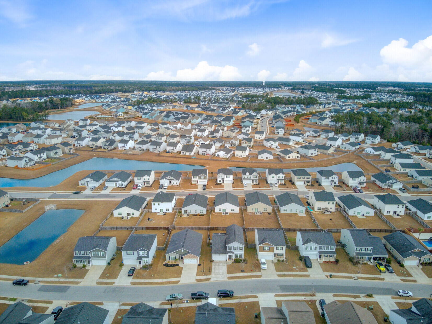 142 Clydesdale Circle