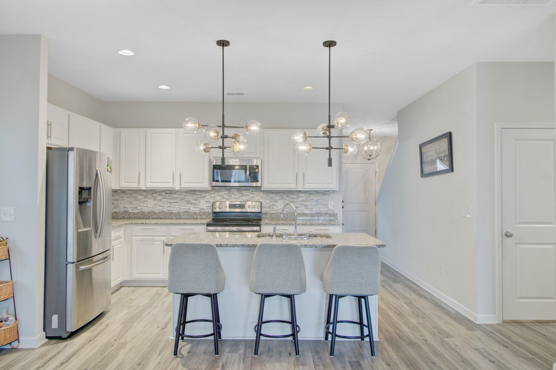 142 Clydesdale Circle