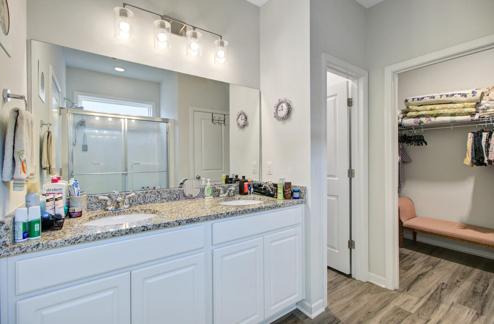 142 Clydesdale Circle