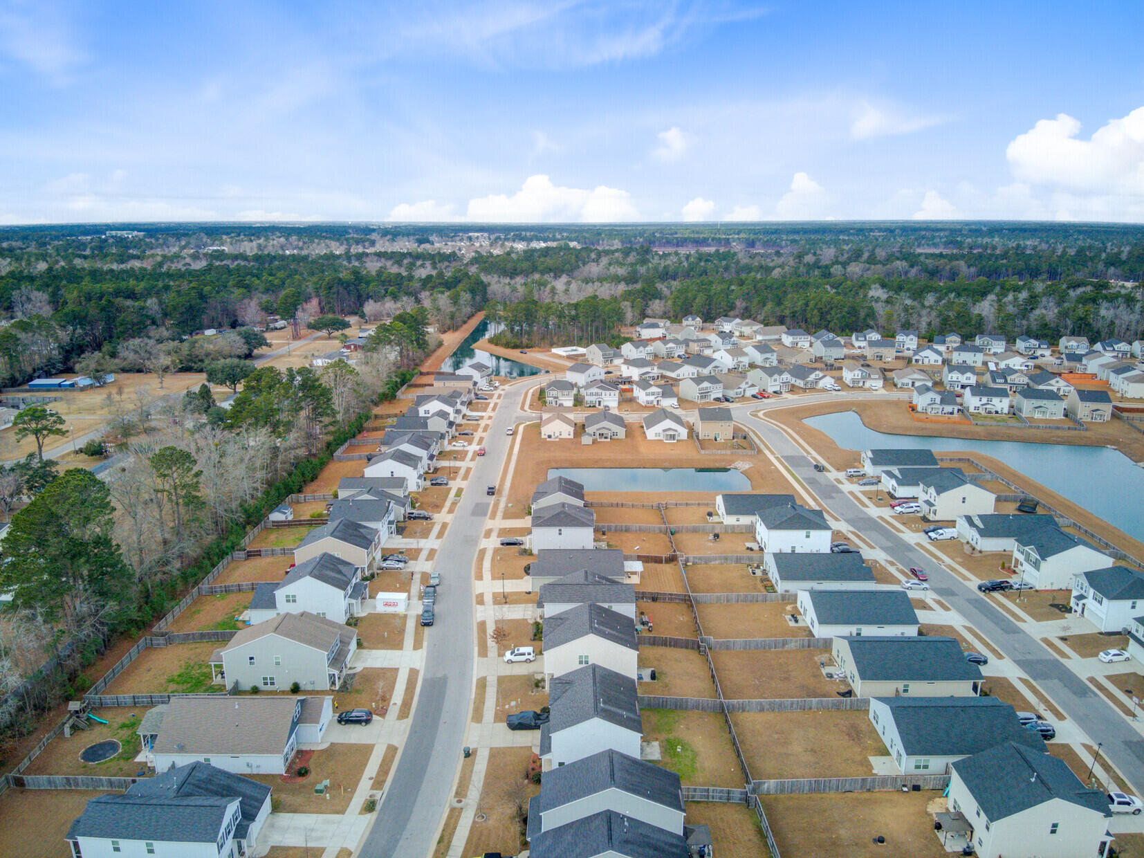 142 Clydesdale Circle