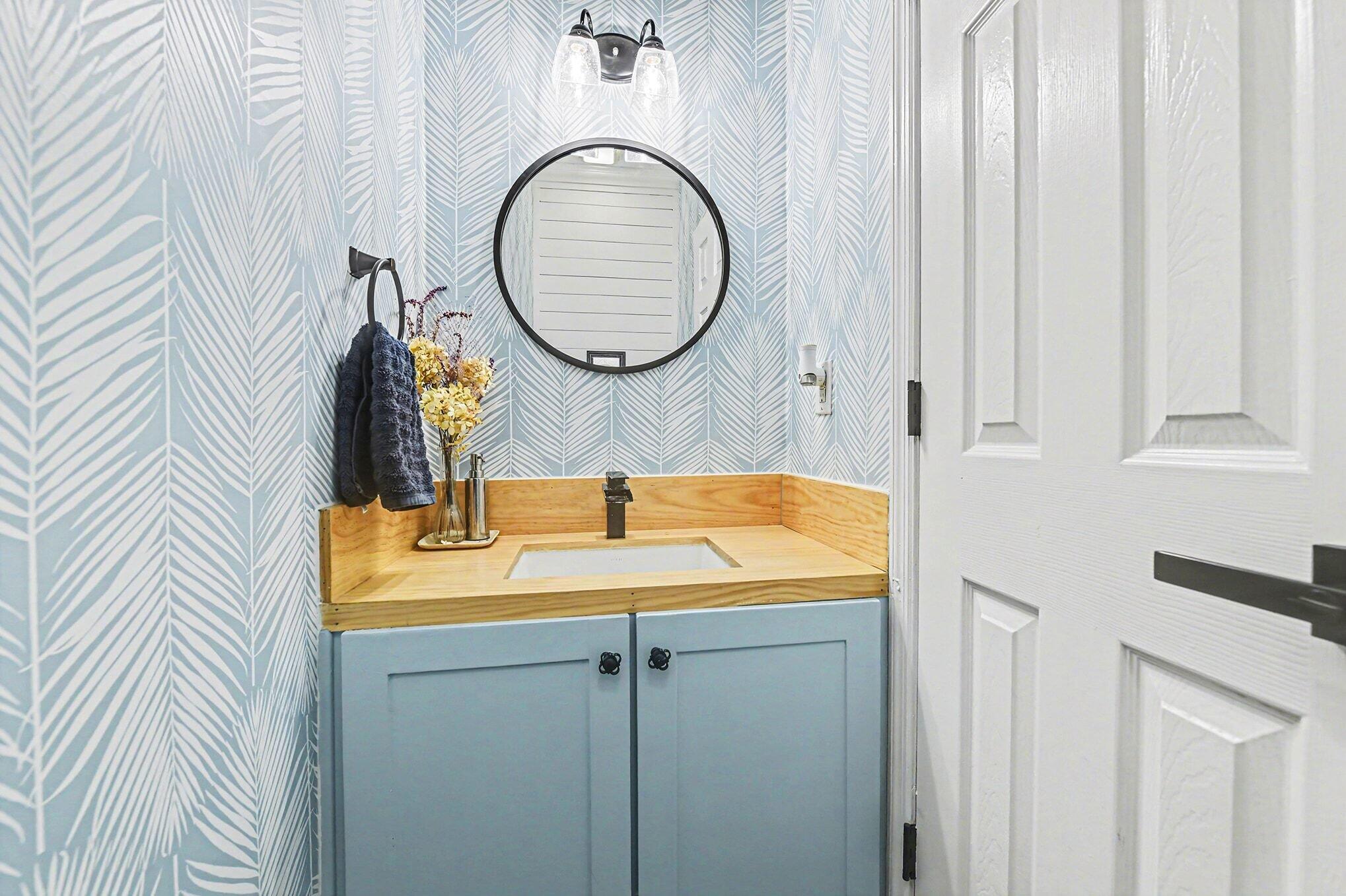 37 Rivers Point Row # A