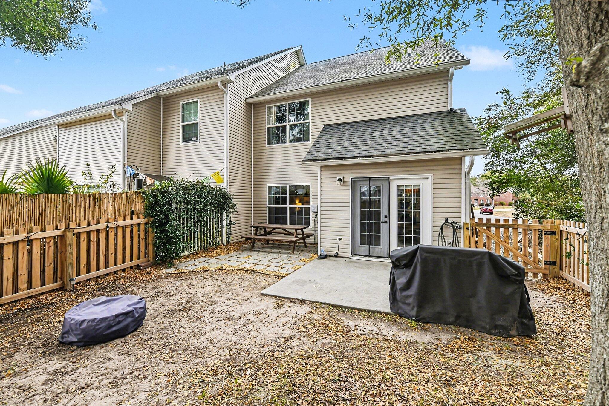 37 Rivers Point Row # A