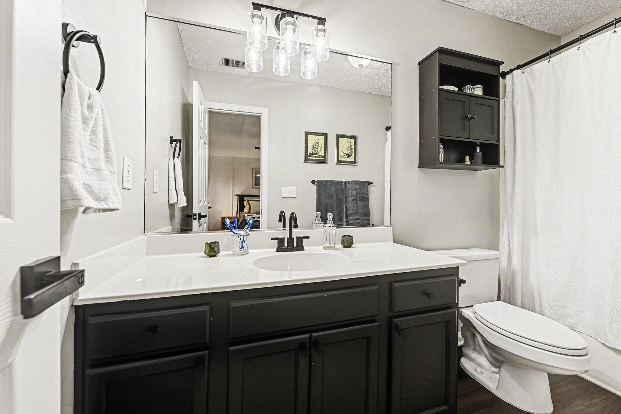 37 Rivers Point Row # A