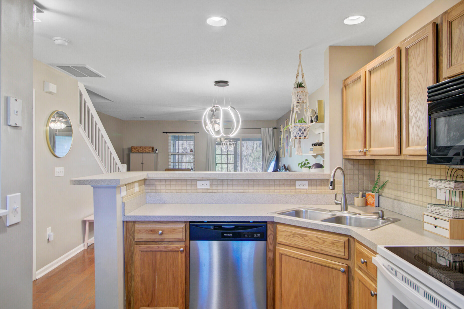 1003 Pine Bluff Drive