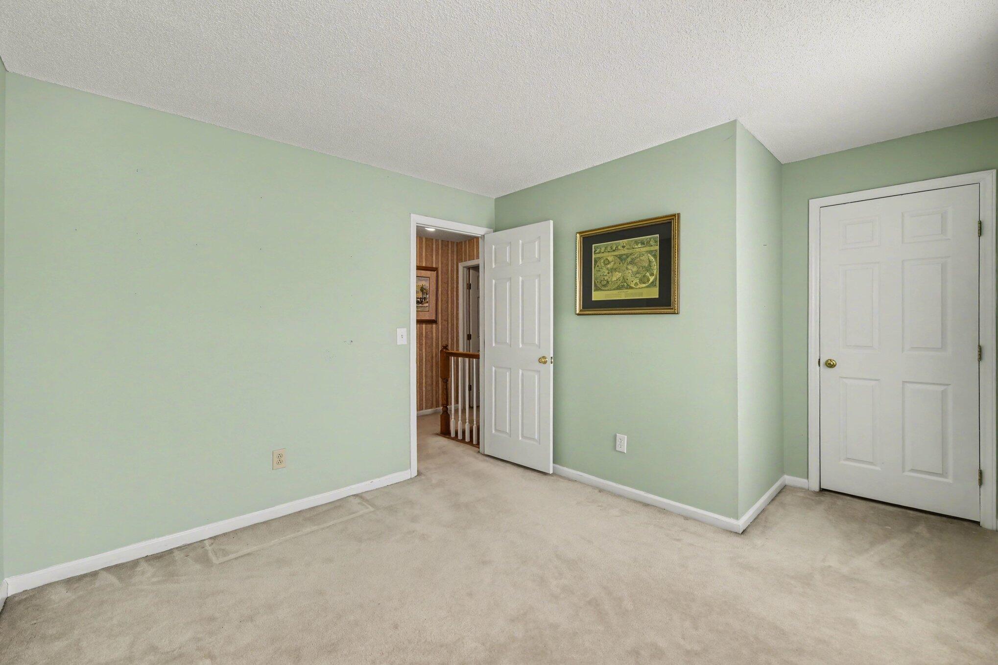 104 N Pembroke Drive