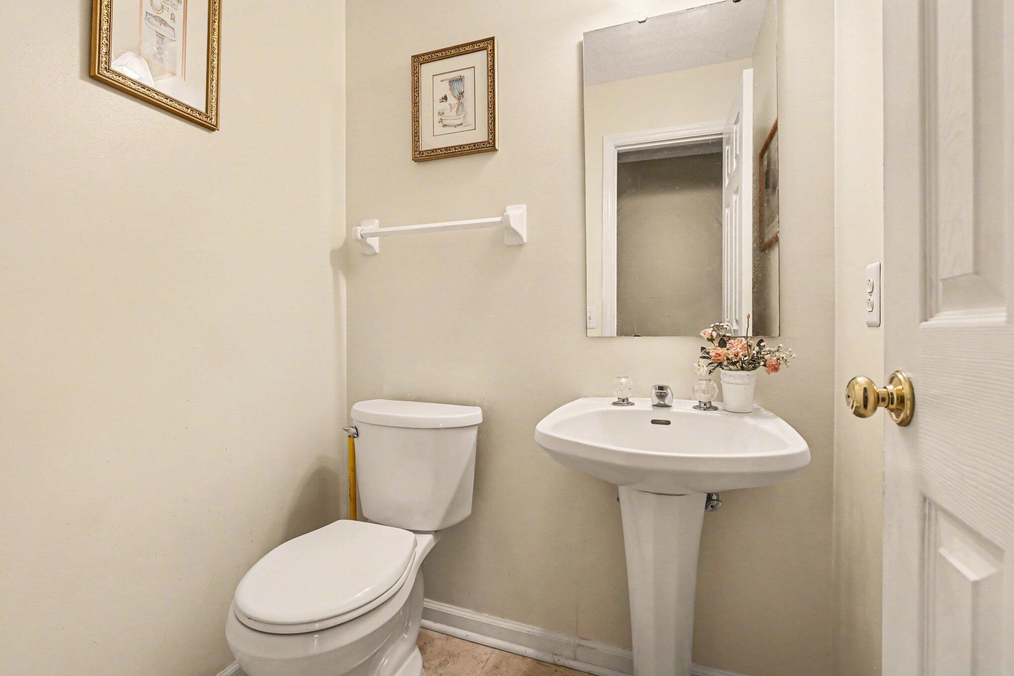 104 N Pembroke Drive