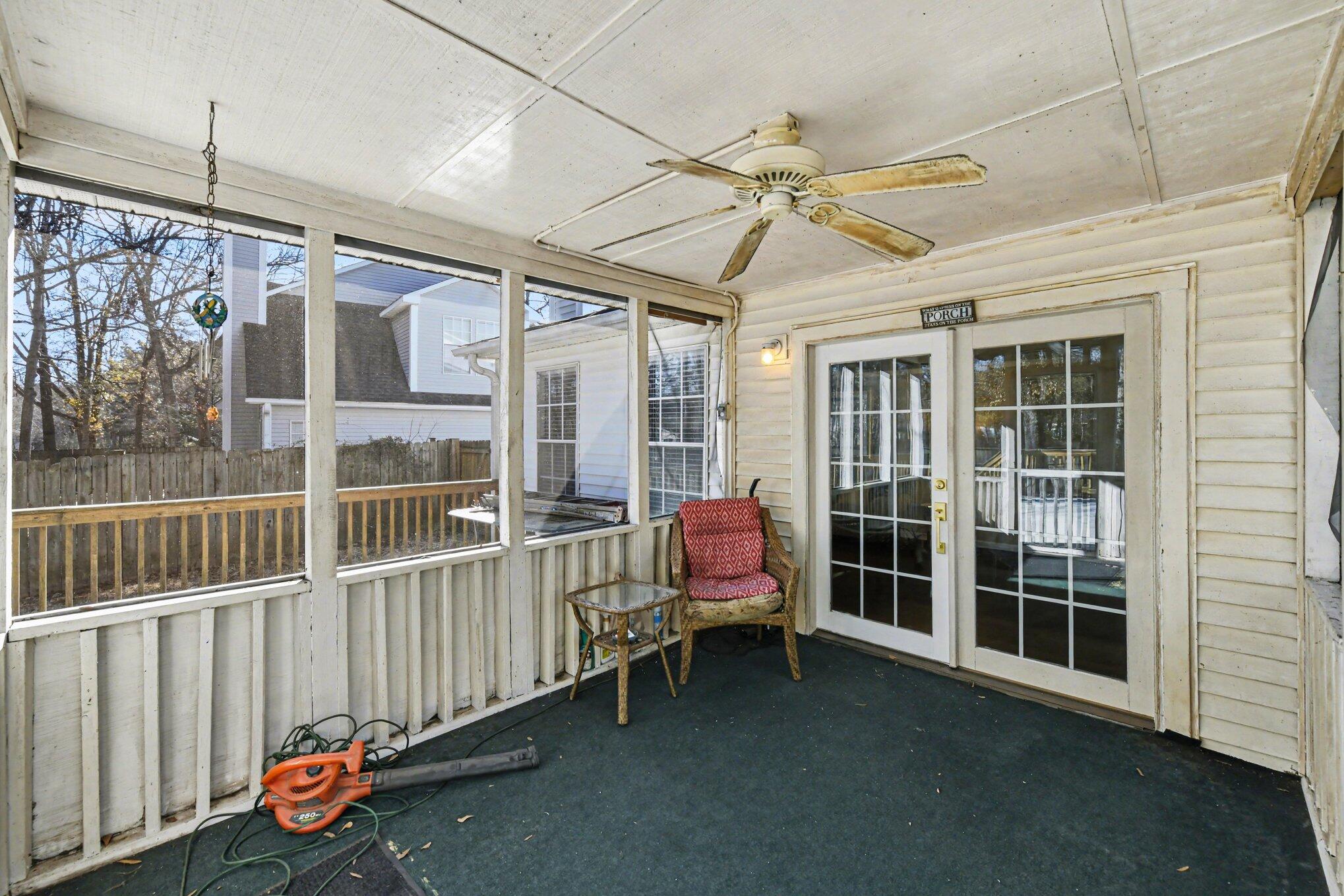 104 N Pembroke Drive